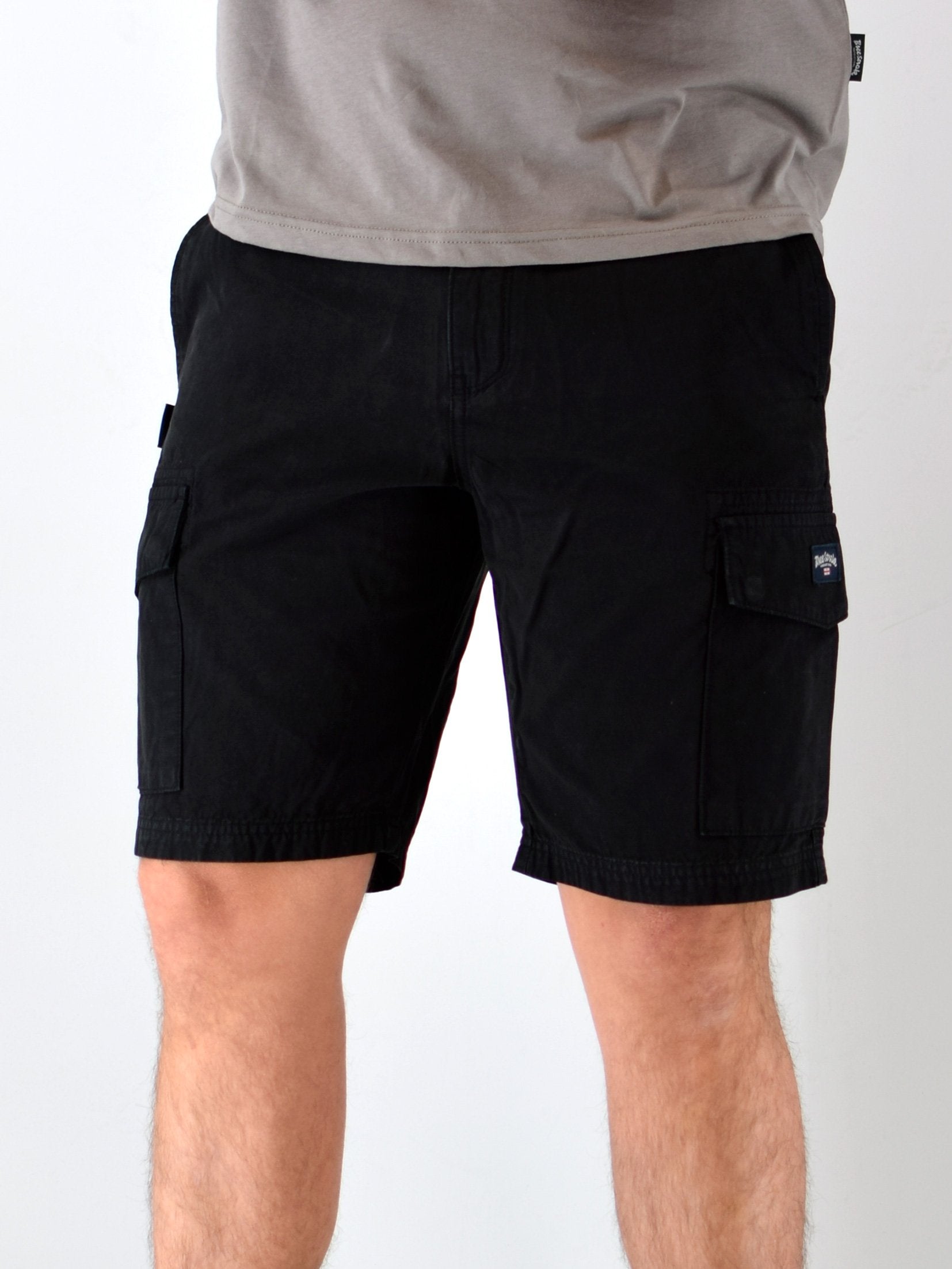 031 SS26 Explorer Cargo Short Three Stroke – Black