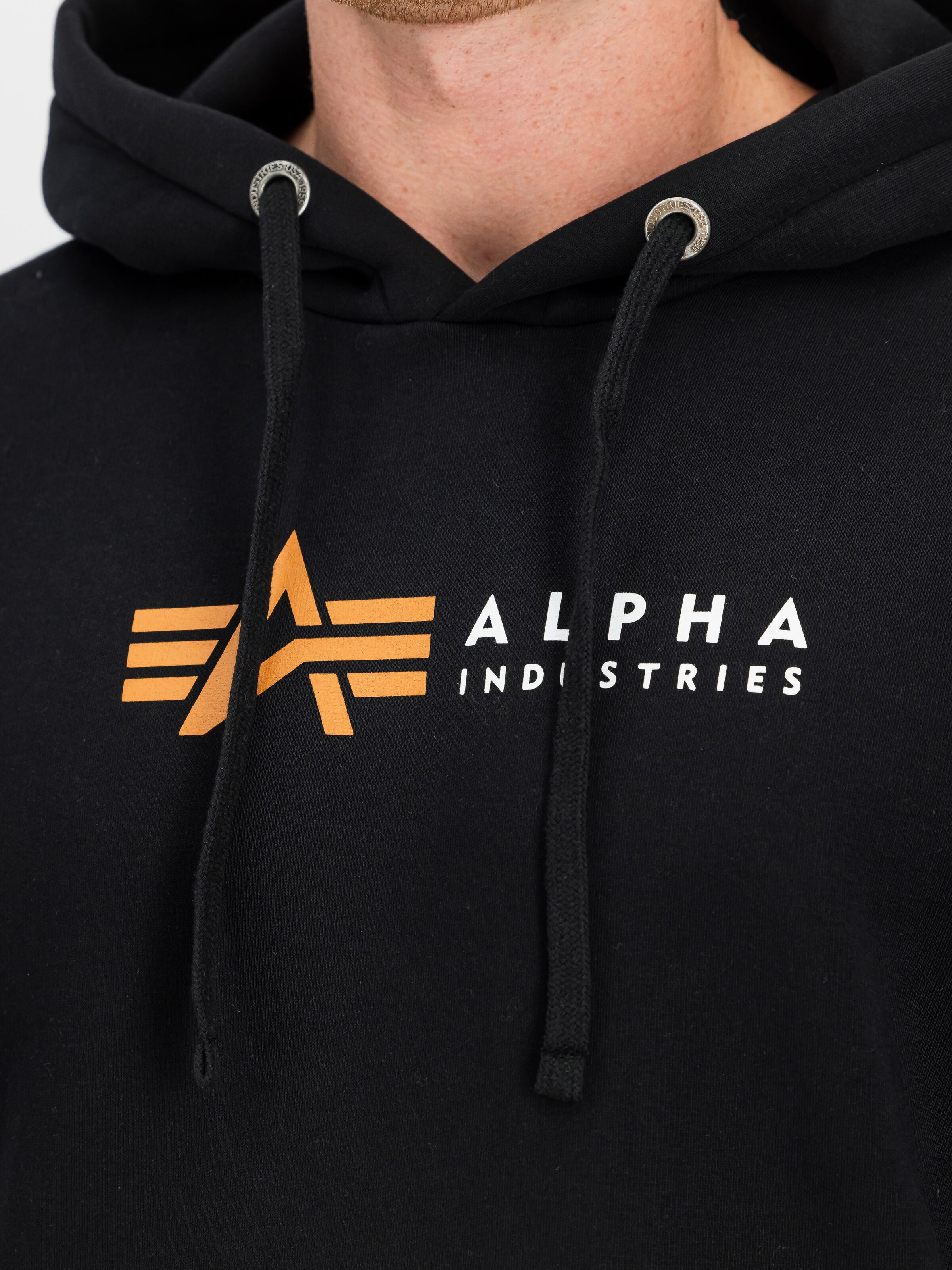 Alpha Label Hoodie Alpha Industries AW25 - Black