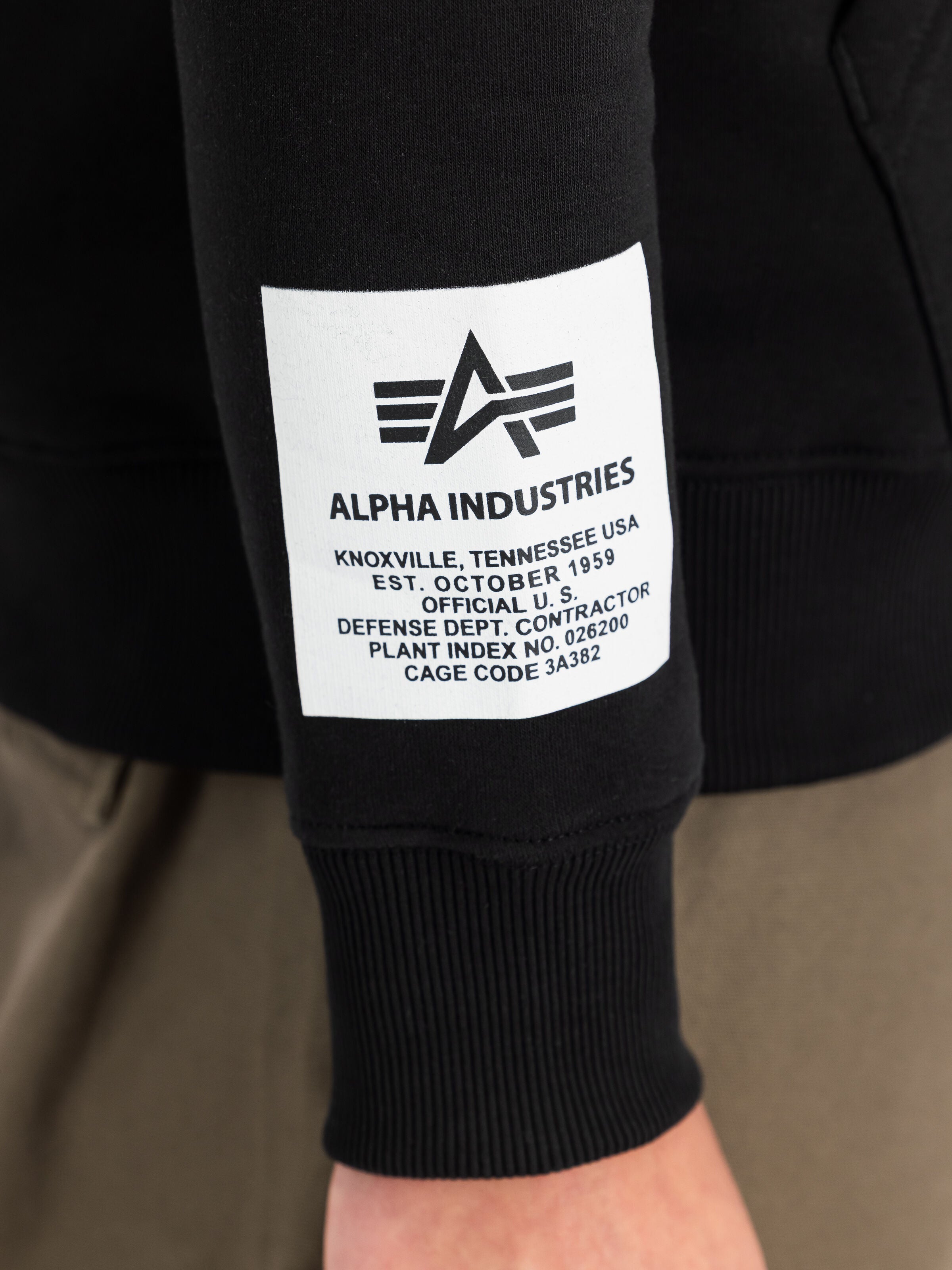 Alpha Hoodie Alpha Industries AW25 - Black