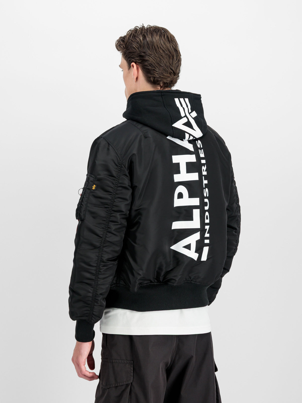 Alpha Industries – MA-1 Zip Hood Backprint Bomber Jacket – Black/White
