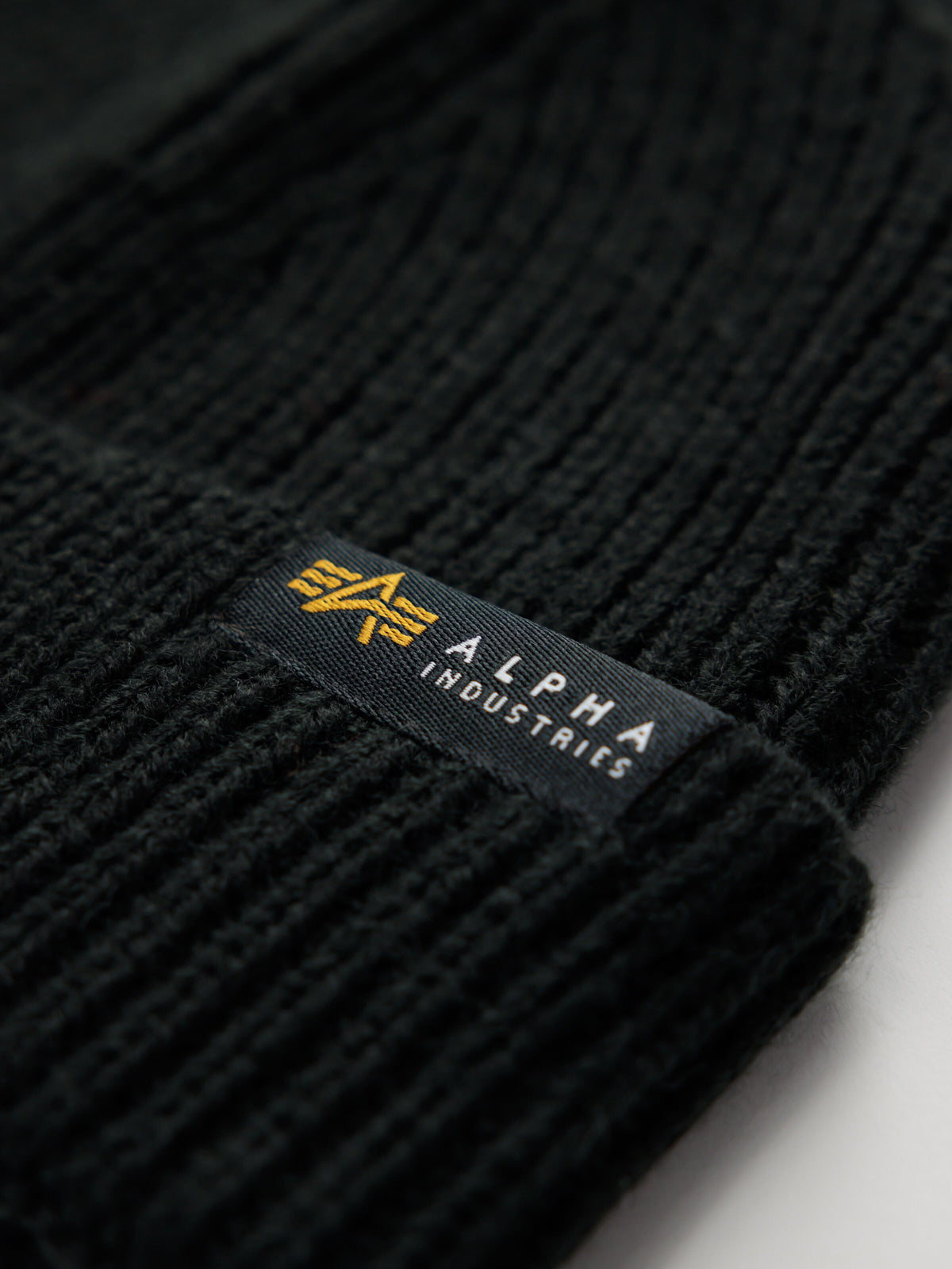 Alpha Industries – Dockers Beanie – Black
