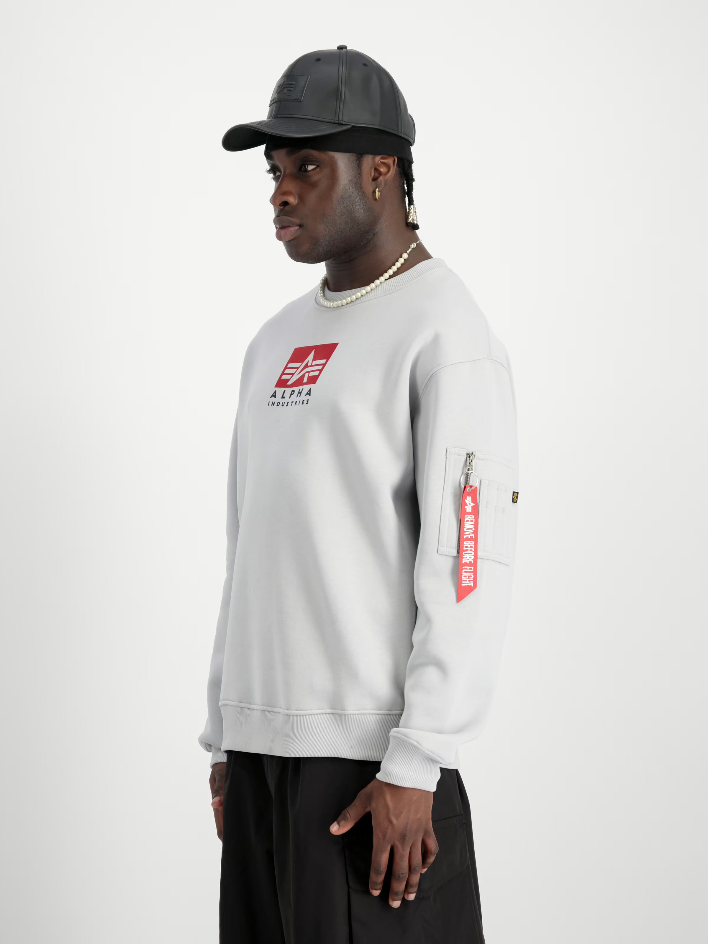 Satin Logo Sweatshirt Alpha Industries AW25 - Pastel Grey