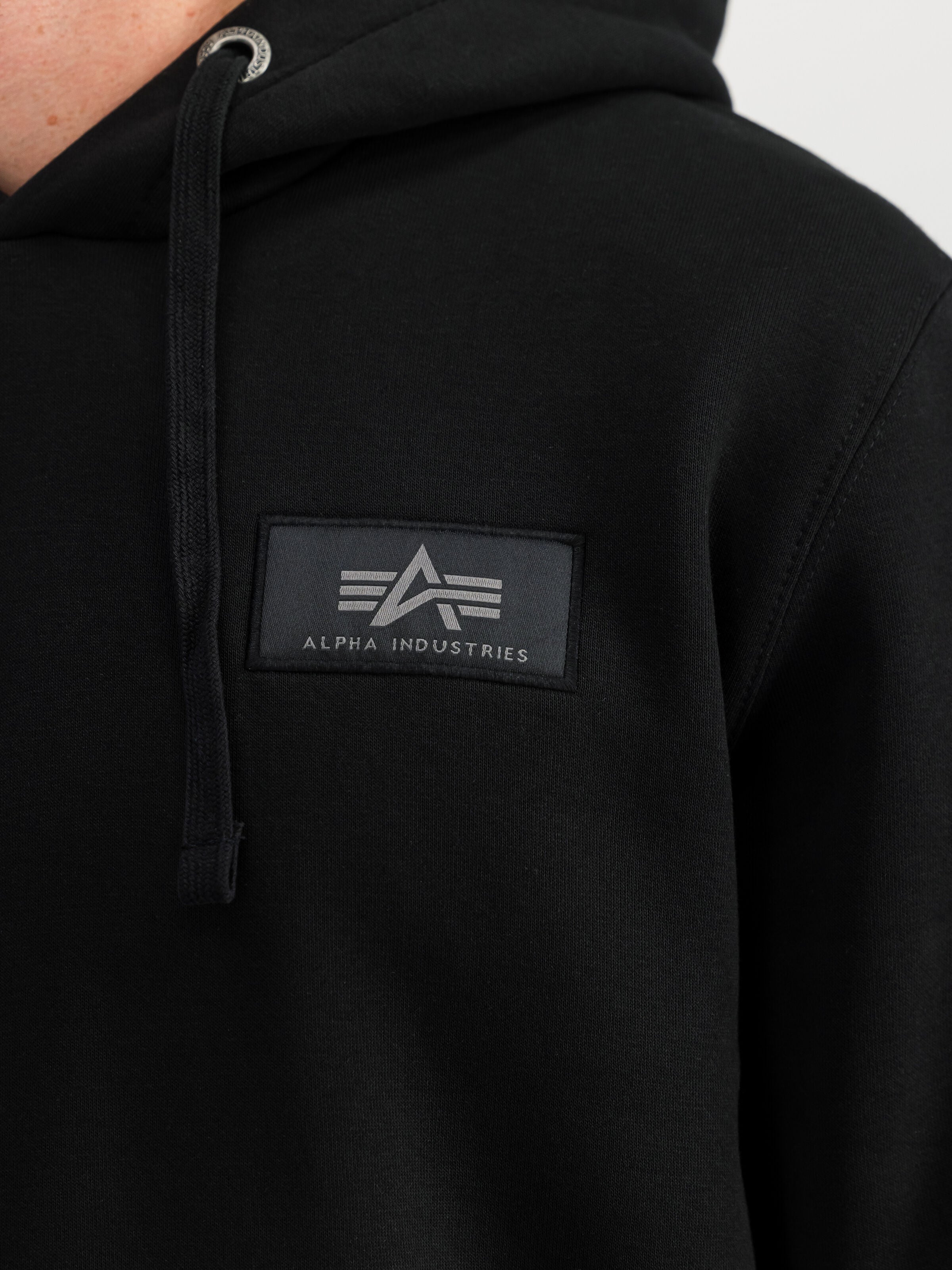 Backprint Hoodie Alpha Industries AW25 - Black
