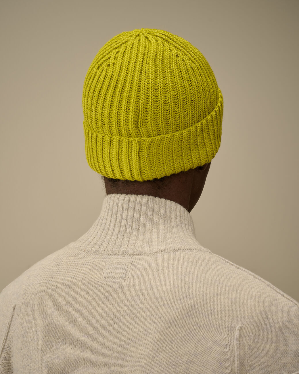 Extrafine Merino Wool Goggle Beanie CP Company® AW25 - Green Sheen Yellow