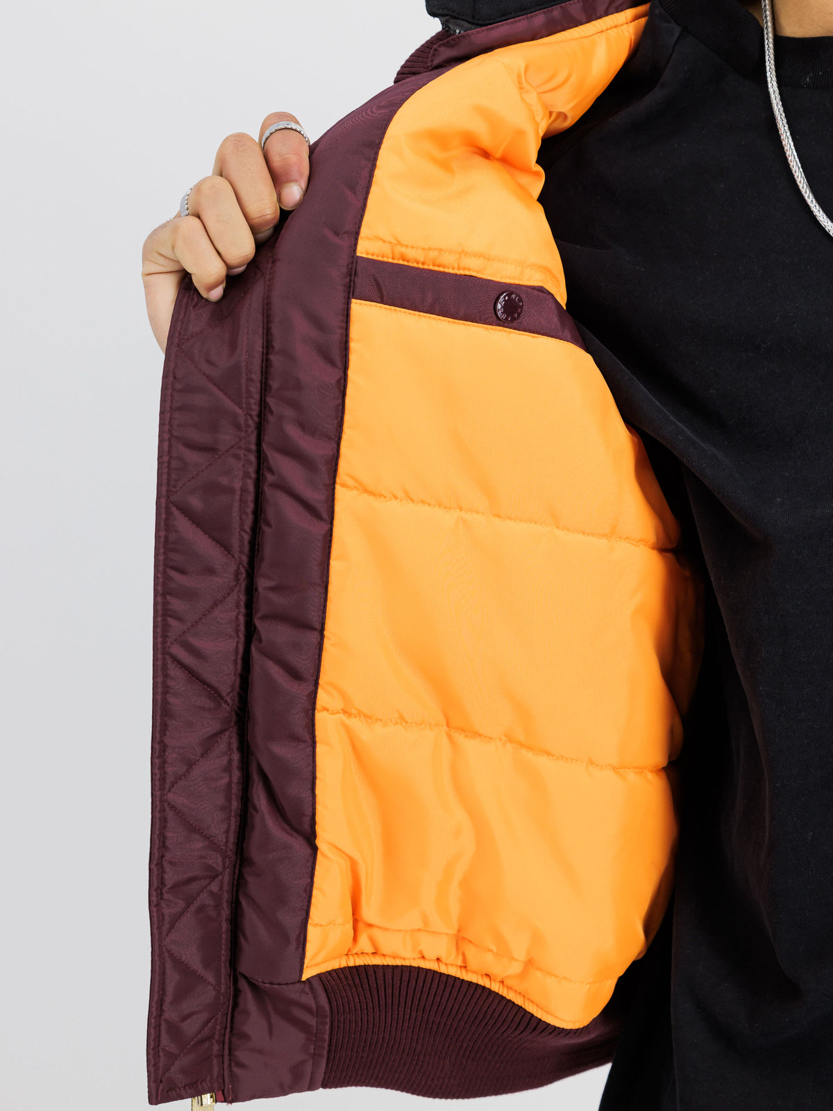 Alpha Industries – MA-1 TT Hood Two Tone Cold Weather Bomber Jacket – Dark Cherry