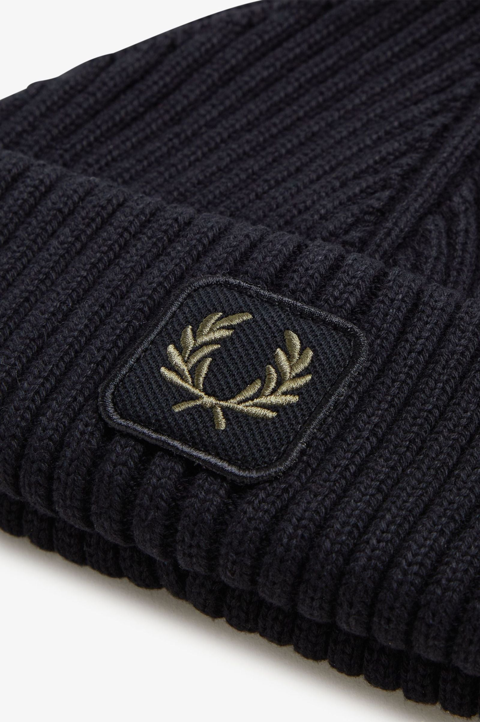 Cotton Ribbed Beanie Fred Perry AW25 - Black