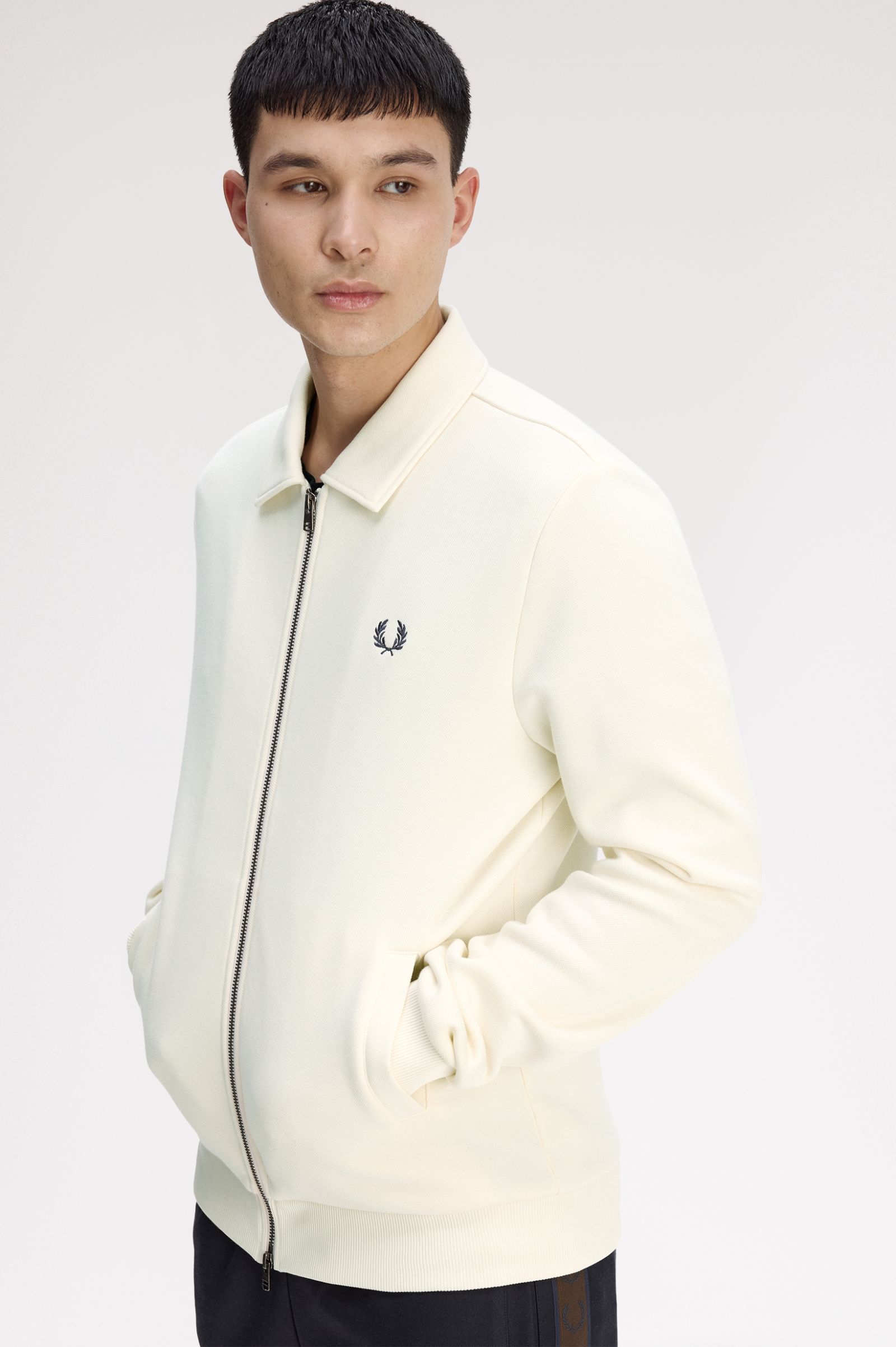 Zip Through Collared Sweatshirt Fred Perry AW25 - Ecru