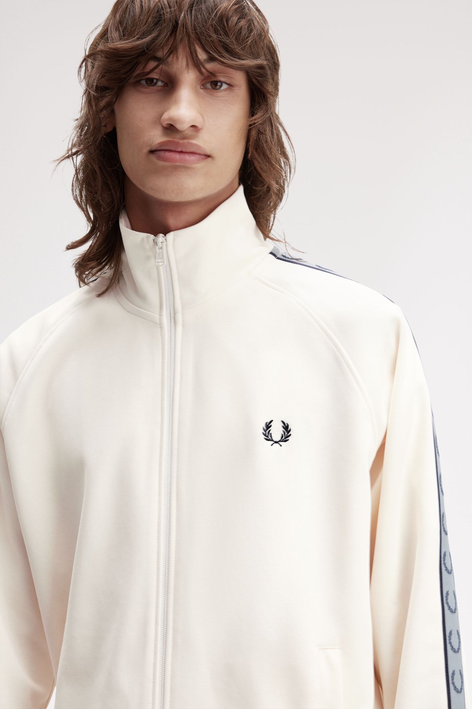 Contrast Tape Track Jacket Fred Perry AW25 - Ecru / Navy