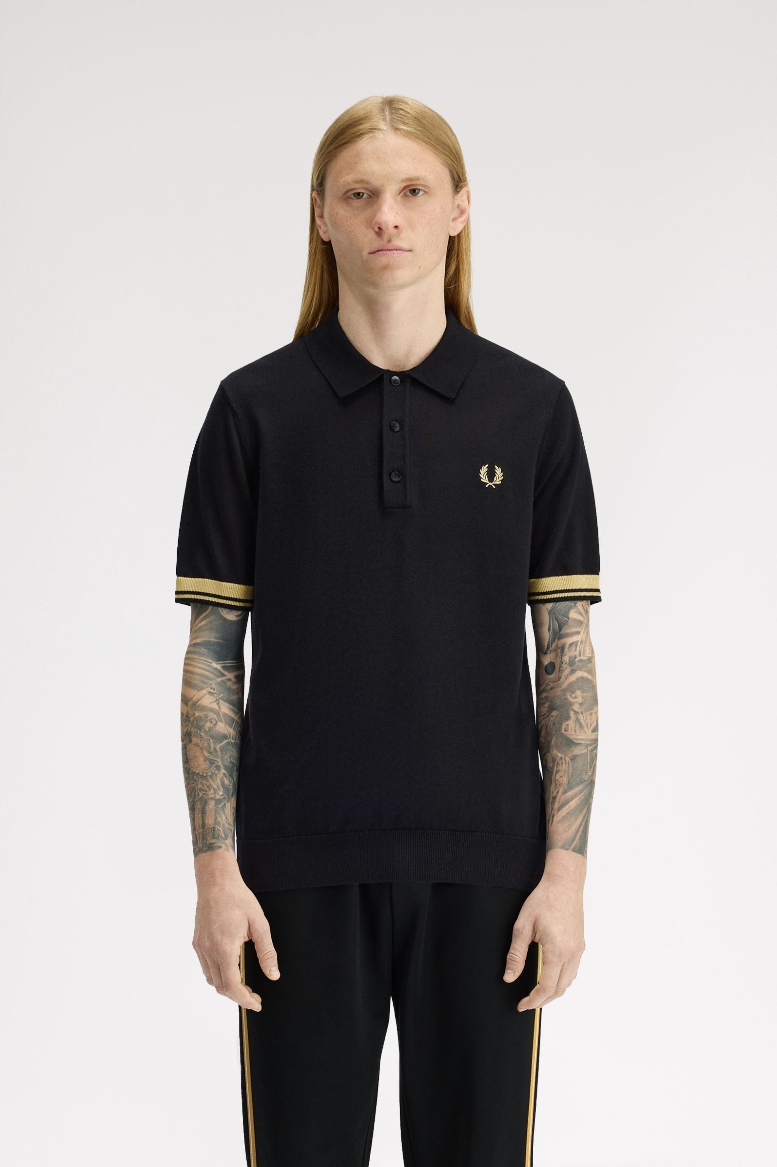 Fred Perry Polo Contrast Cuff Knitted Shirt - Black / Champagne