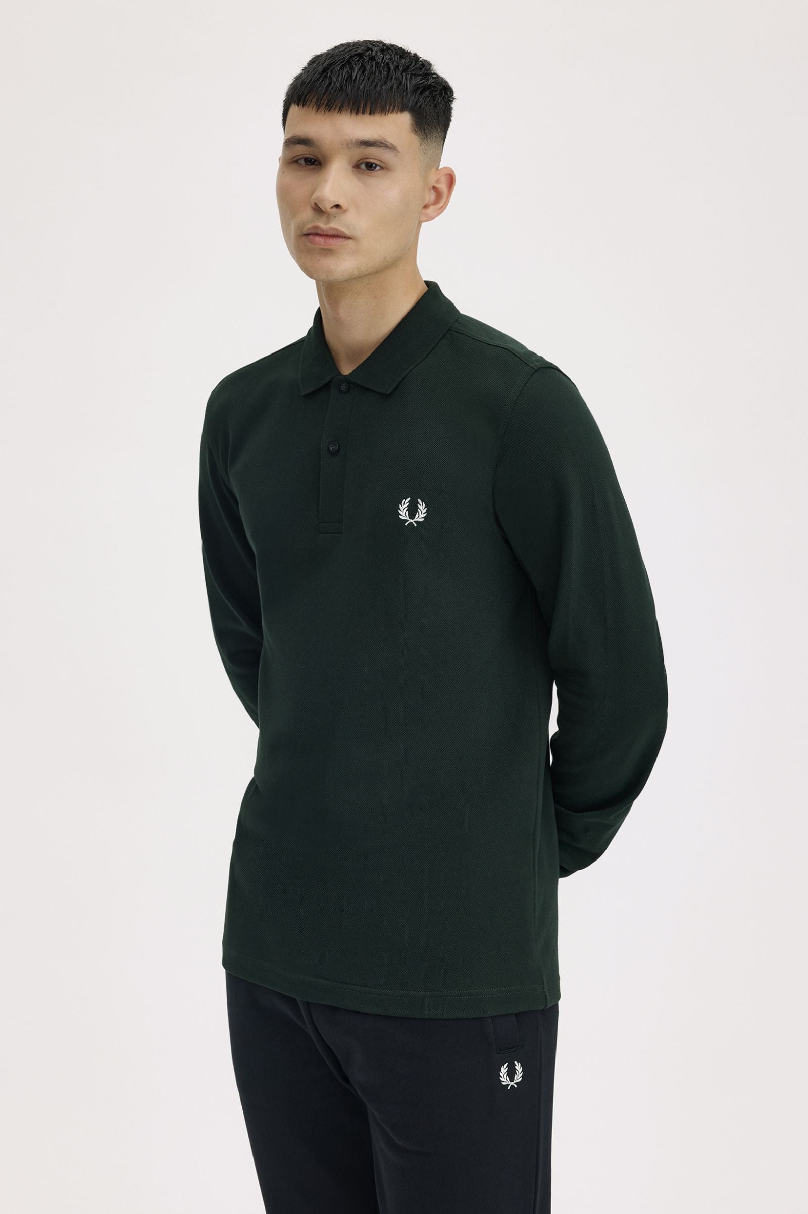 Long Sleeve Fred Perry Shirt AW25 - Nightgreen / Snow White
