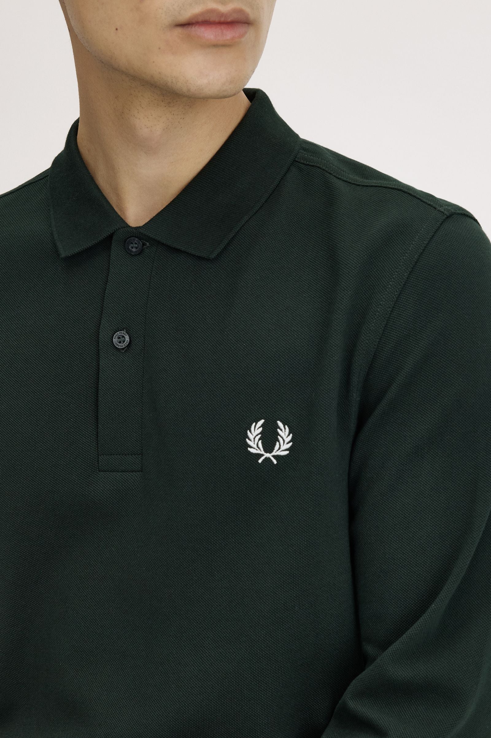 Long Sleeve Fred Perry Shirt AW25 - Nightgreen / Snow White