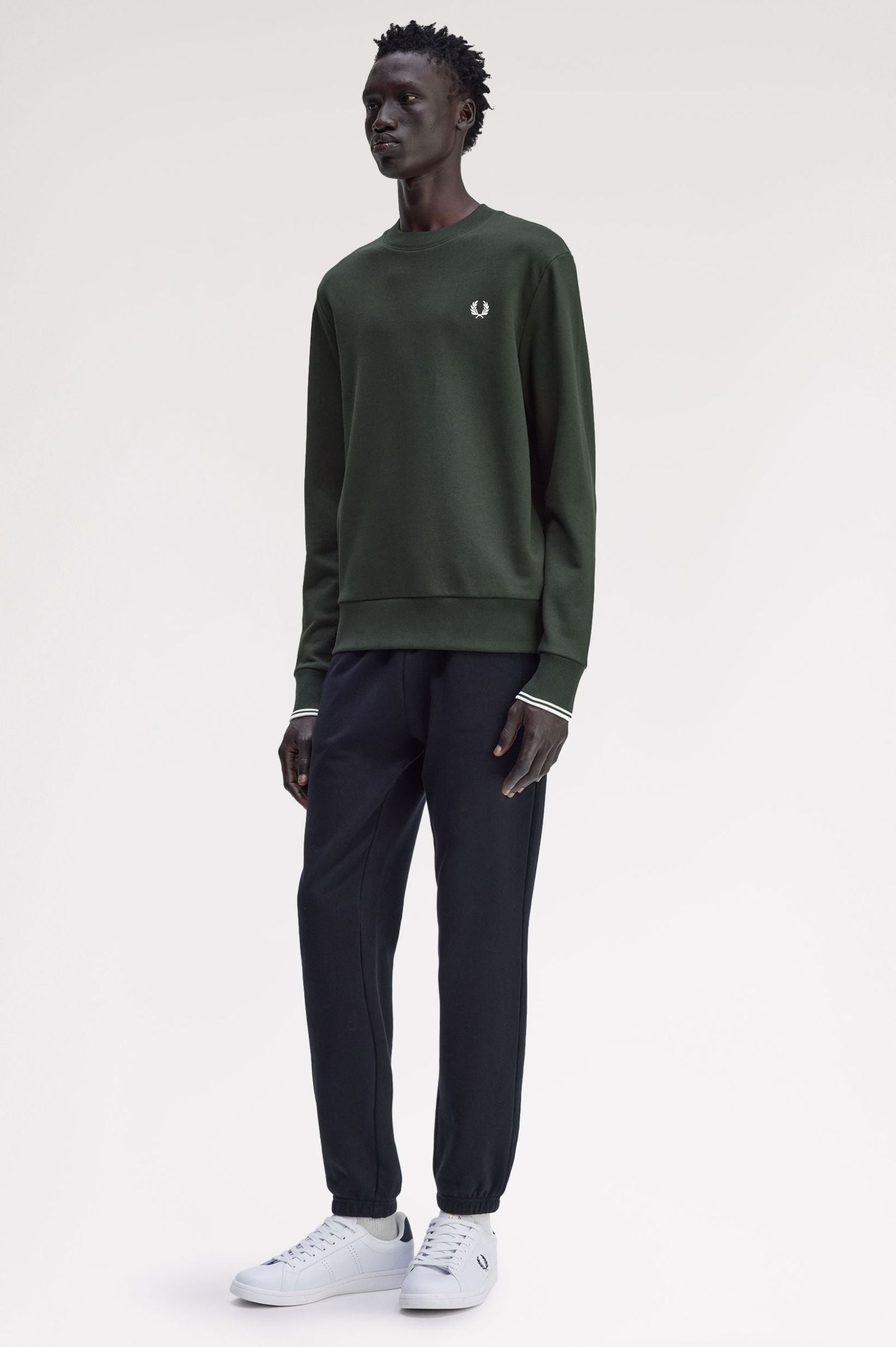 Crew Neck Sweatshirt Fred Perry AW25 - Night Green / Snow White