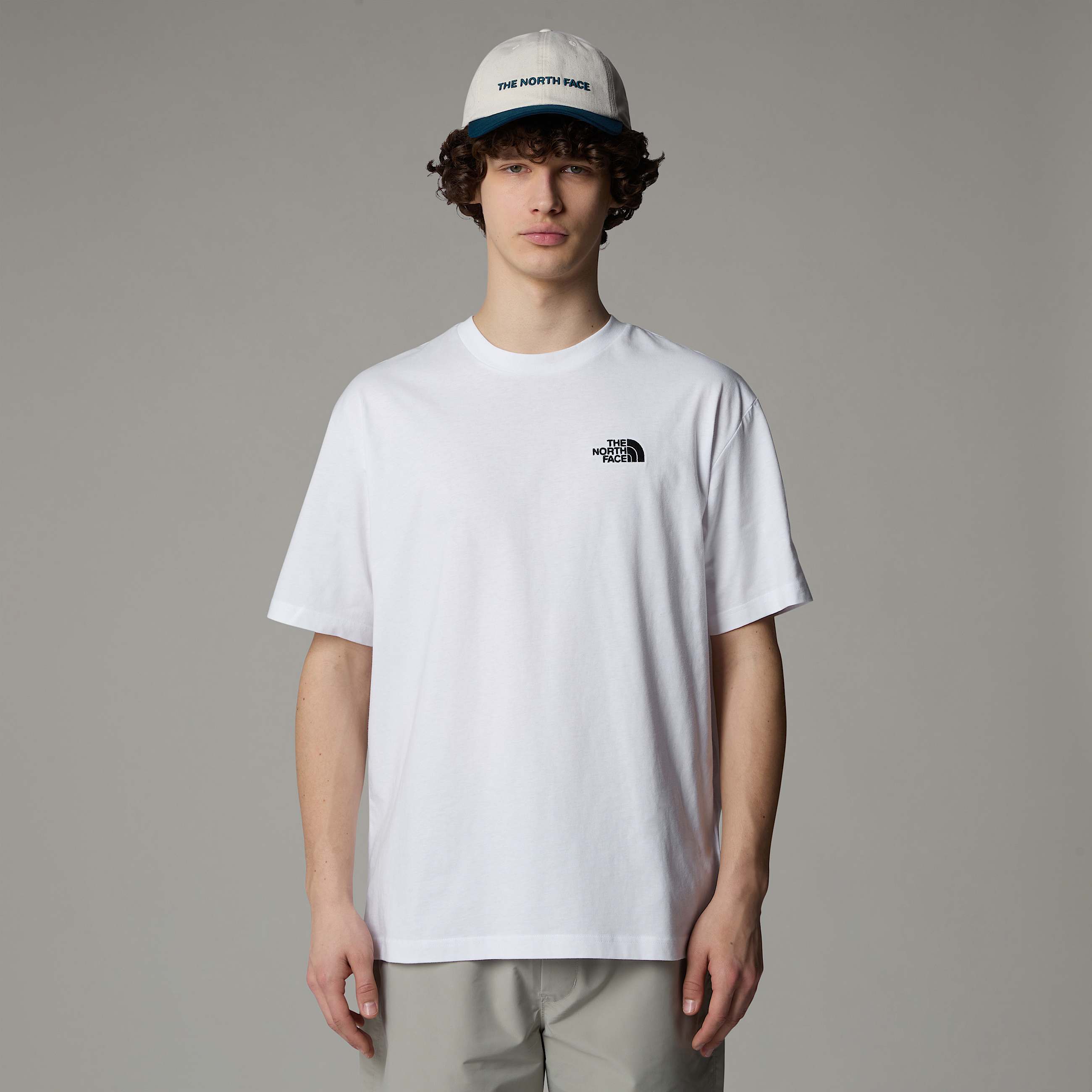 S/S Essential Oversize Tee The North Face - TNF White