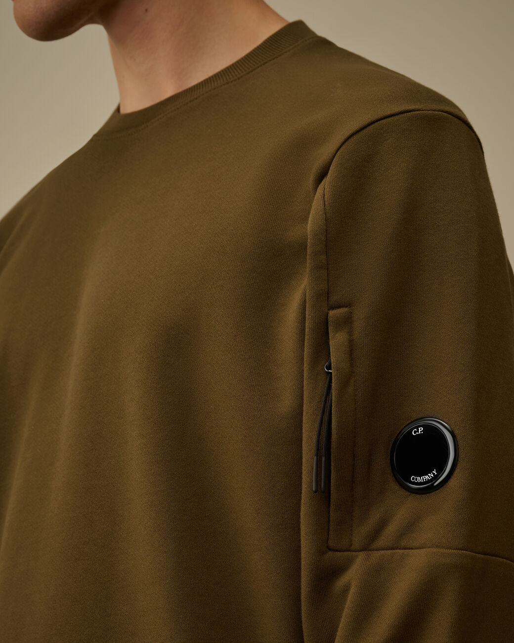 Diagonal Raised Fleece Crewneck Lens Sweatshirt CP Company® AW25 - Ivy Green 683