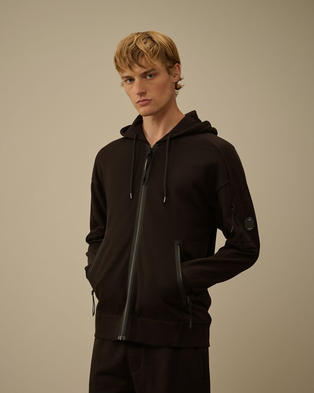 Diagonal Raised Fleece Hooded Full Zip Sweatshirt CP Company® AW25 - Black