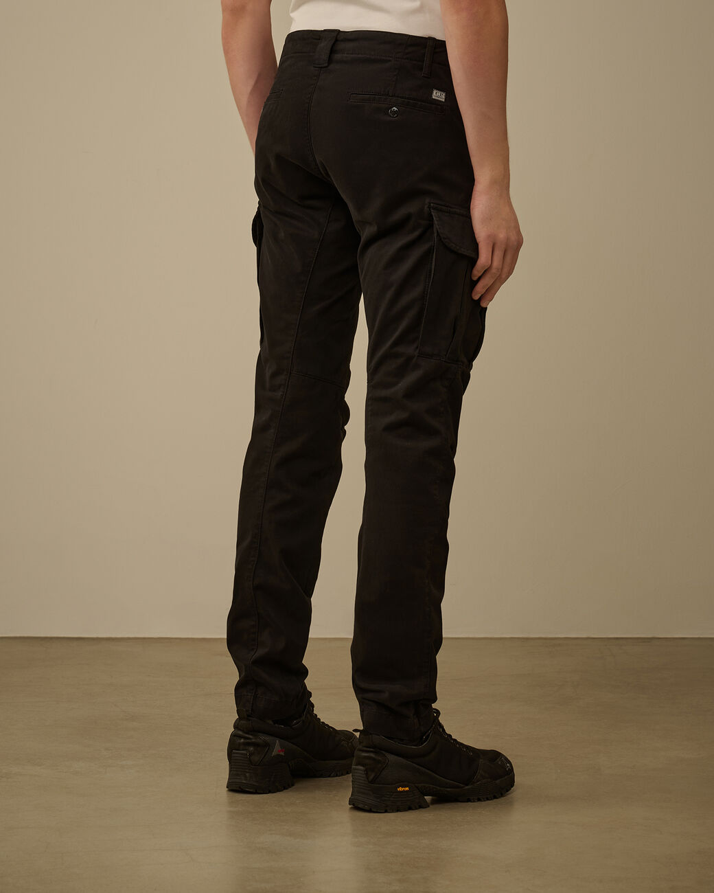 Stretch Sateen Ergonomic Lens Cargo Pants CP Company® AW25 - Black