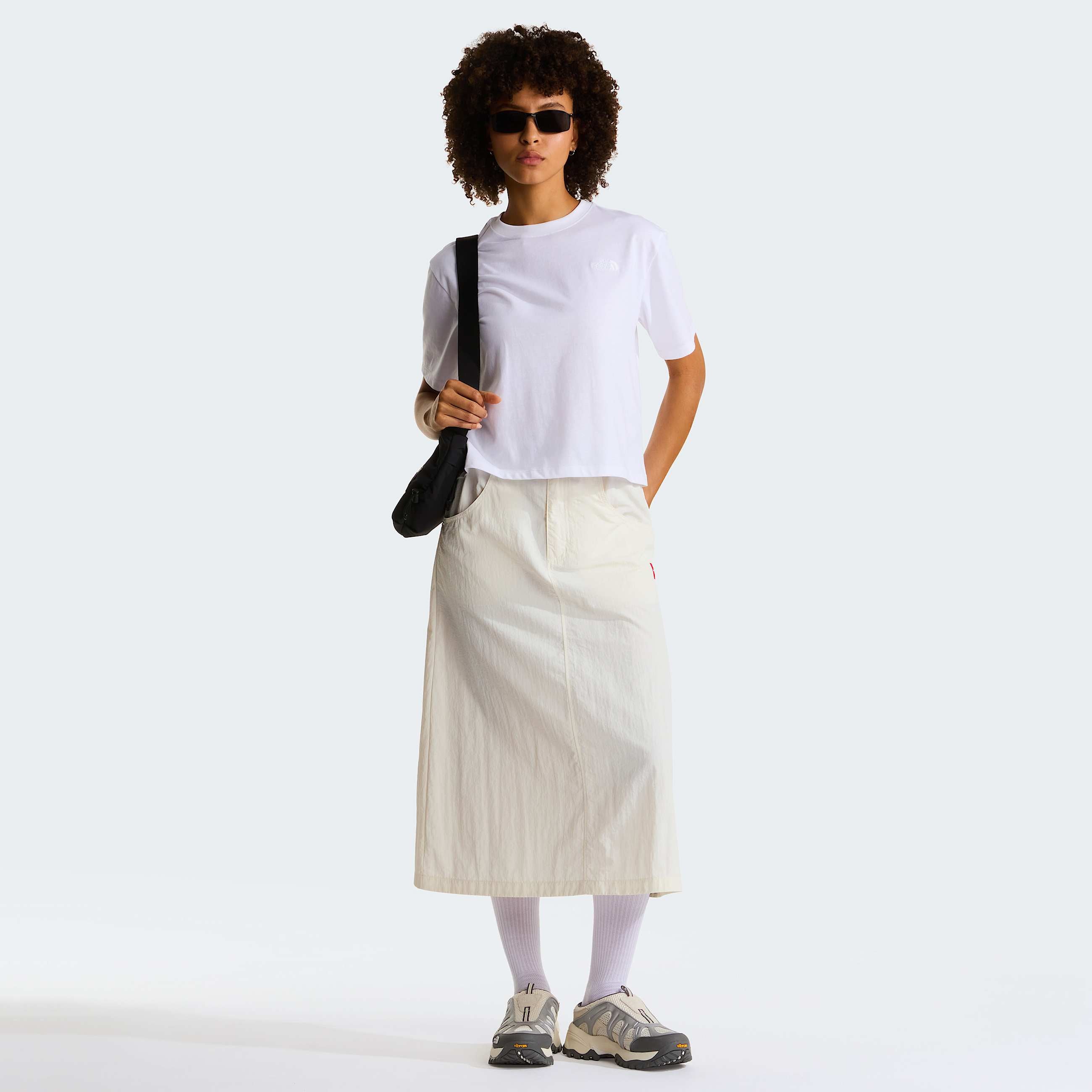 Simple Dome Cropped Relaxed T-Shirt The North Face Donna - TNF White