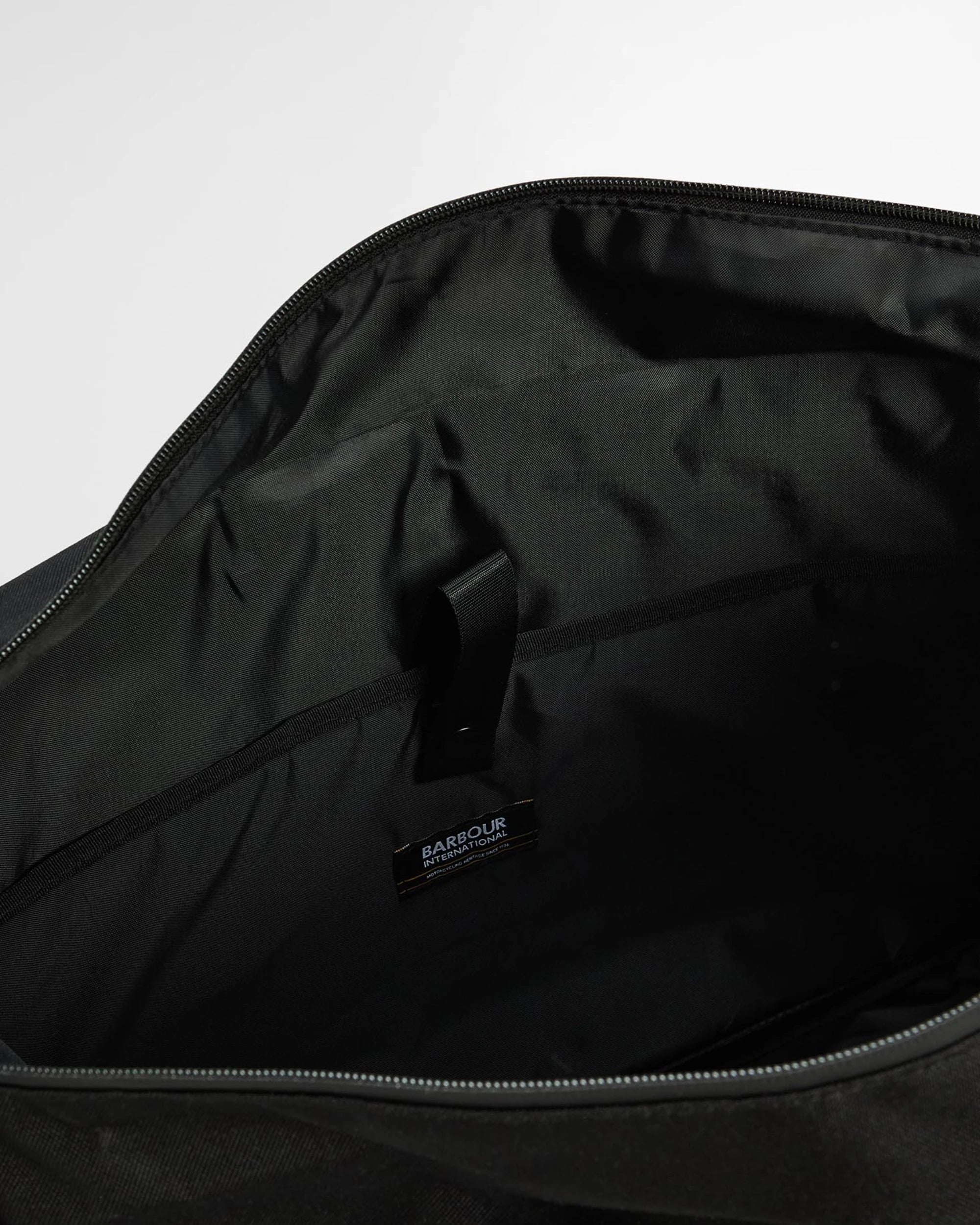 Knockhill Gym Bag AW25 Barbour International - Black