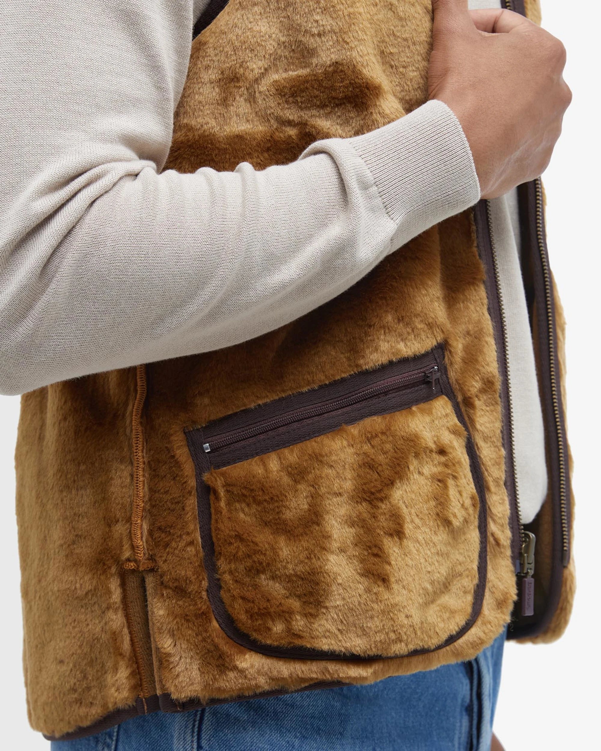 Warm Pile Waistcoat Zip AW25 Barbour - Brown