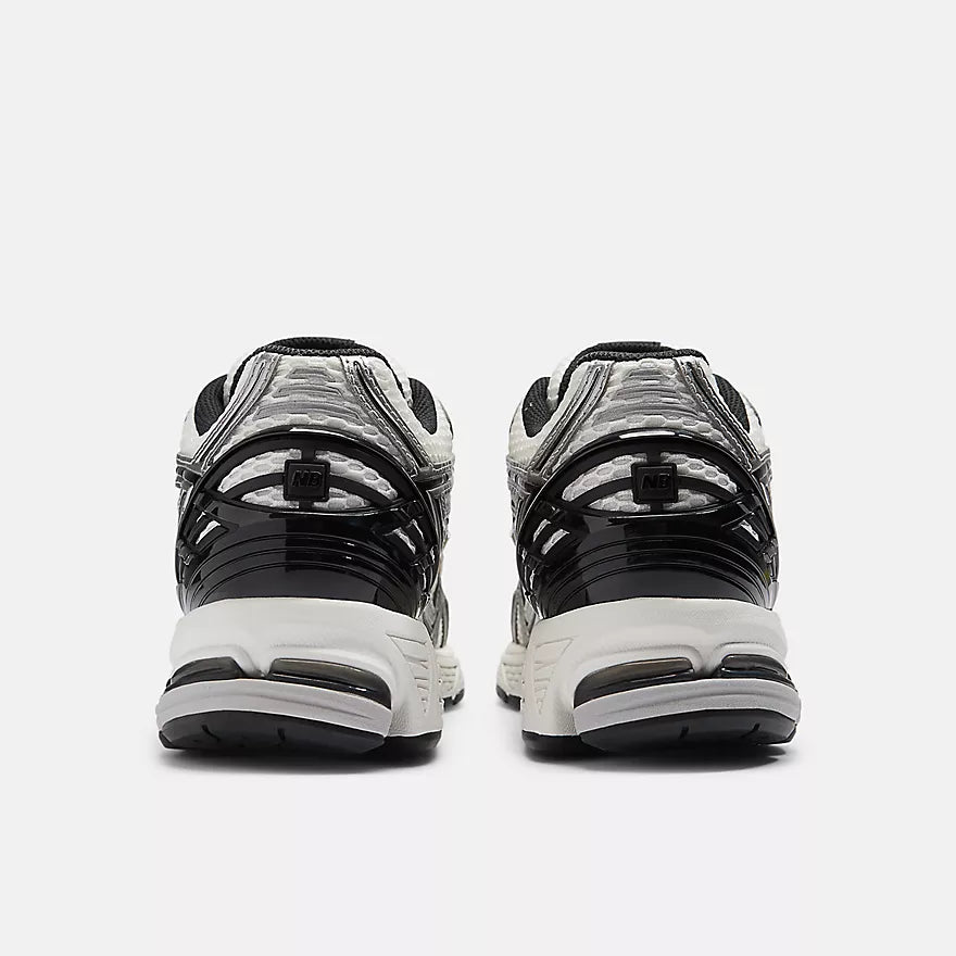 New Balance 1906 RER - Synthetic / Mesh White / Silver / Black