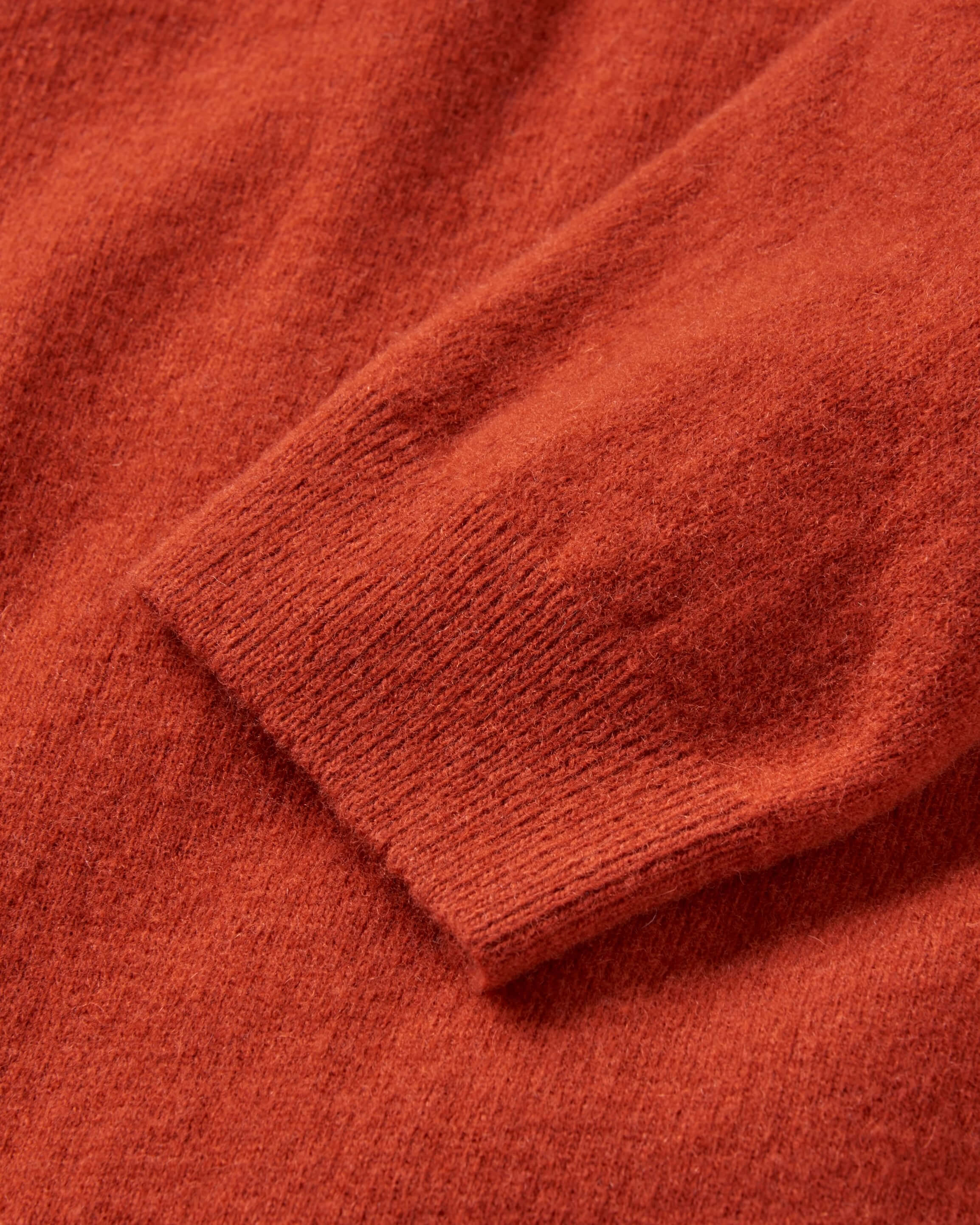 Teddington Crew Knit Henri Lloyd AW25 - Freo Red