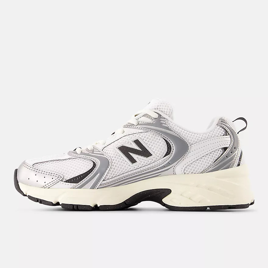 New Balance U 530 ESA - Silver Metallic / Black Cement