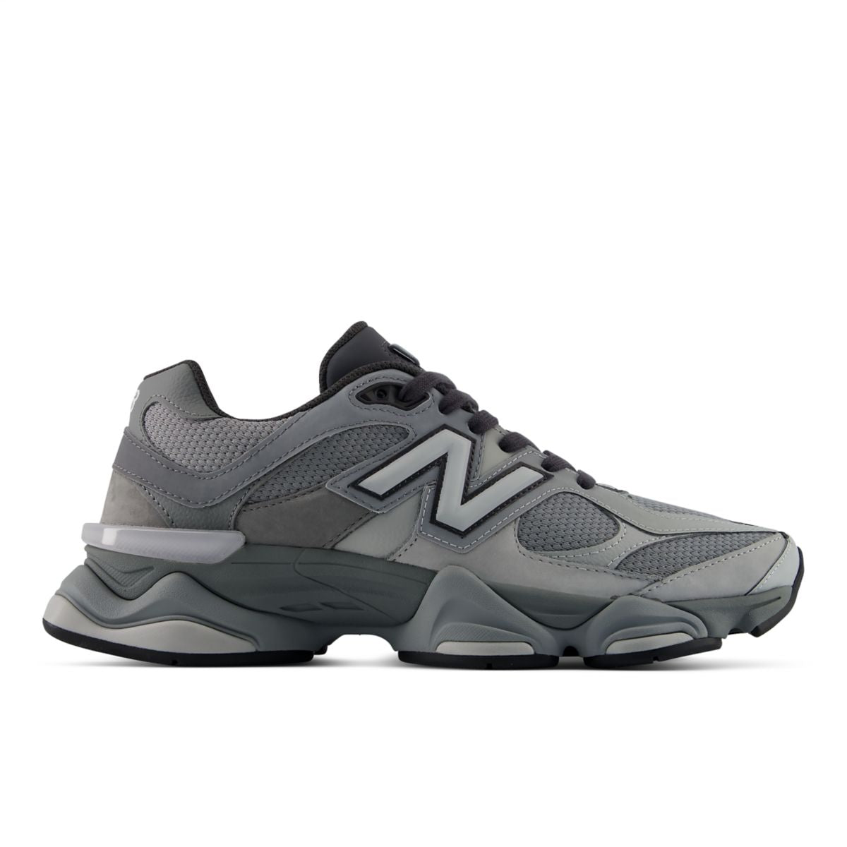 New Balance 9060 suede grigio - foto 1