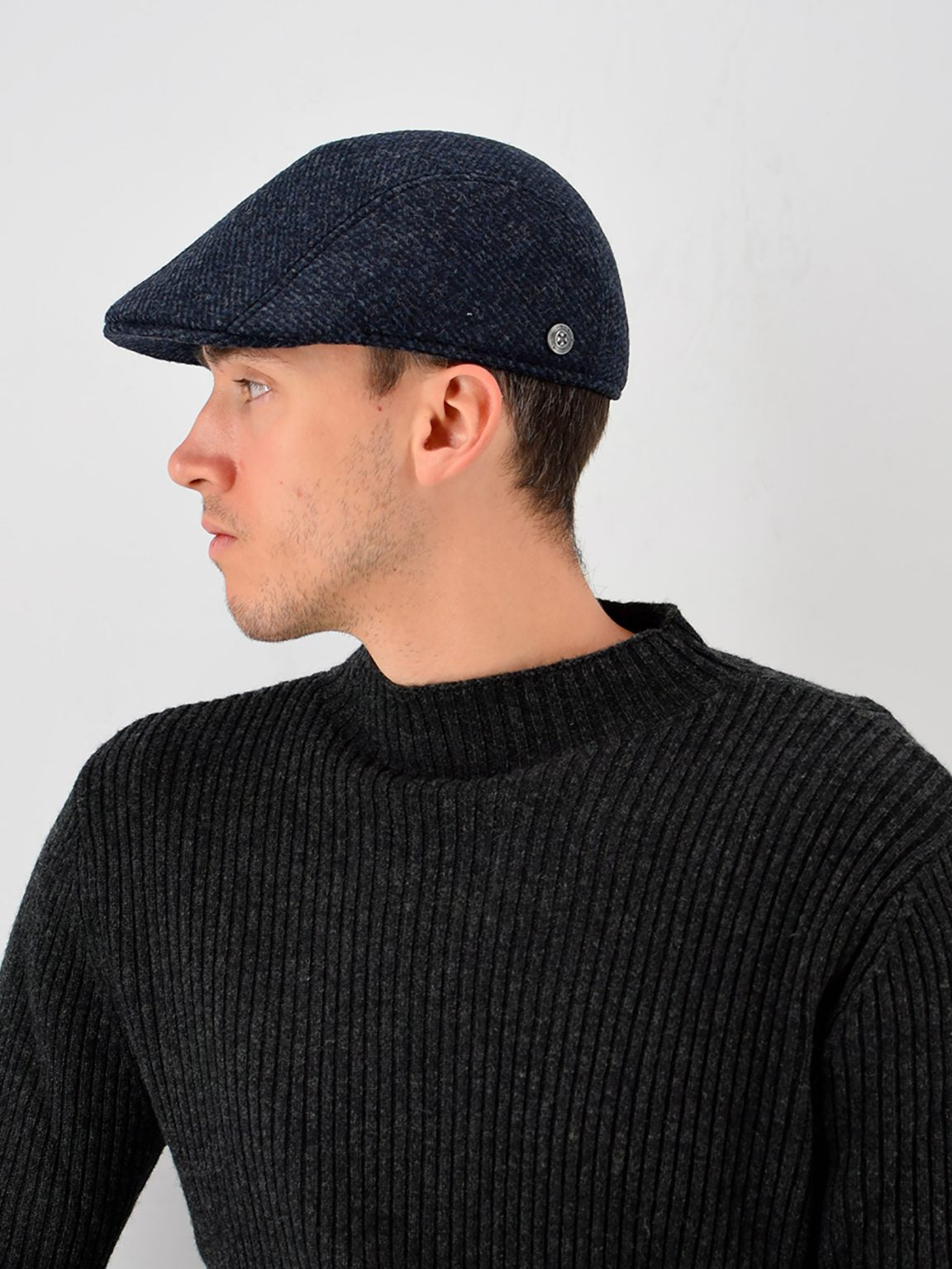 Modern Hat 047 AW24 Three Stroke - Col. 8