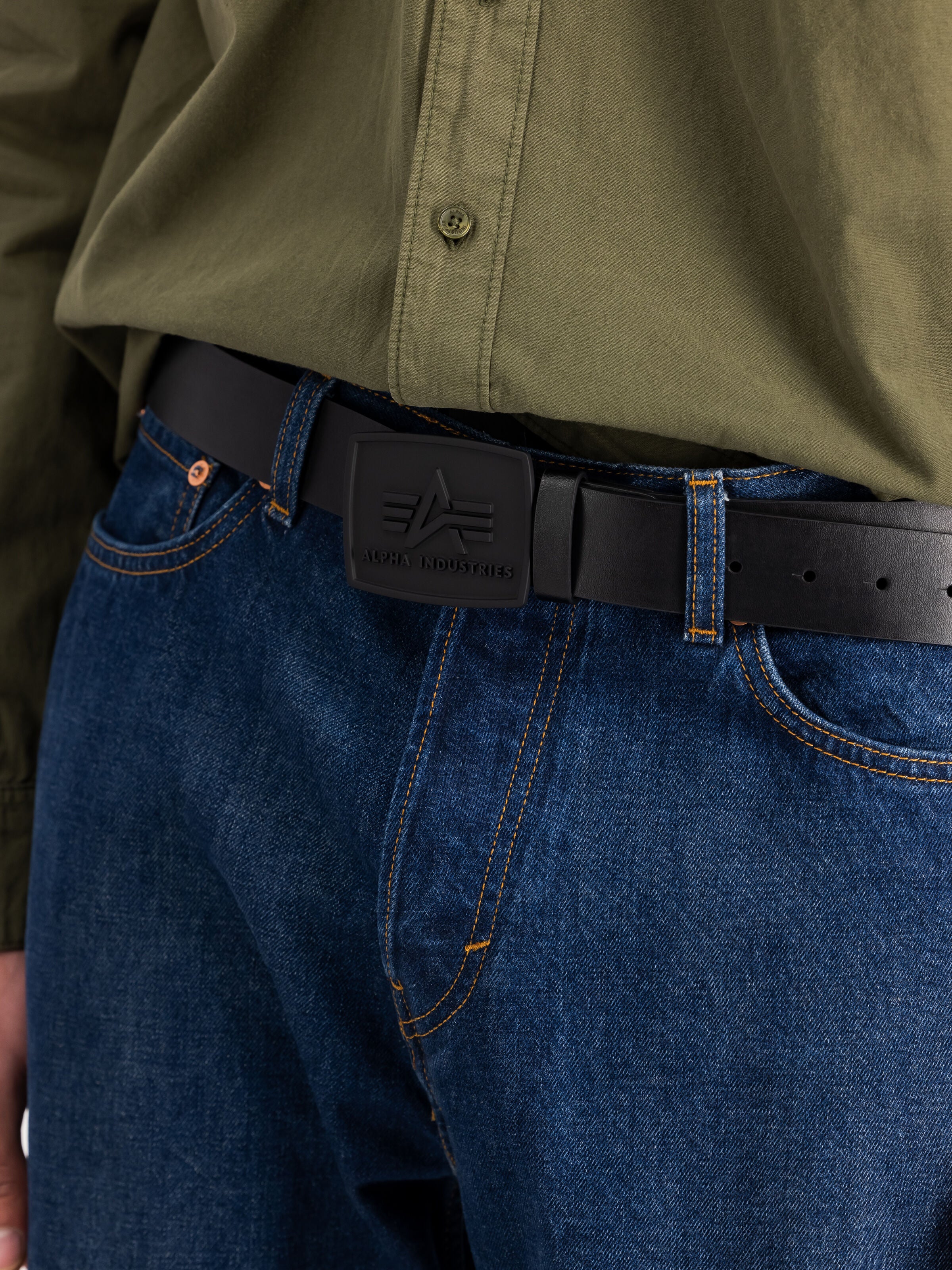 All Black Belt Alpha Industries AW25 - All Black