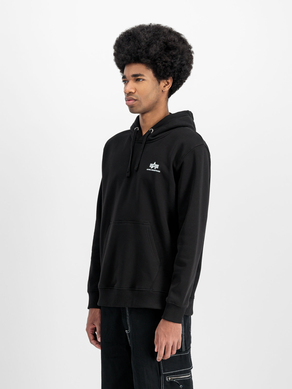 Alpha Industries – Basic Small Logo Hoodie – Black