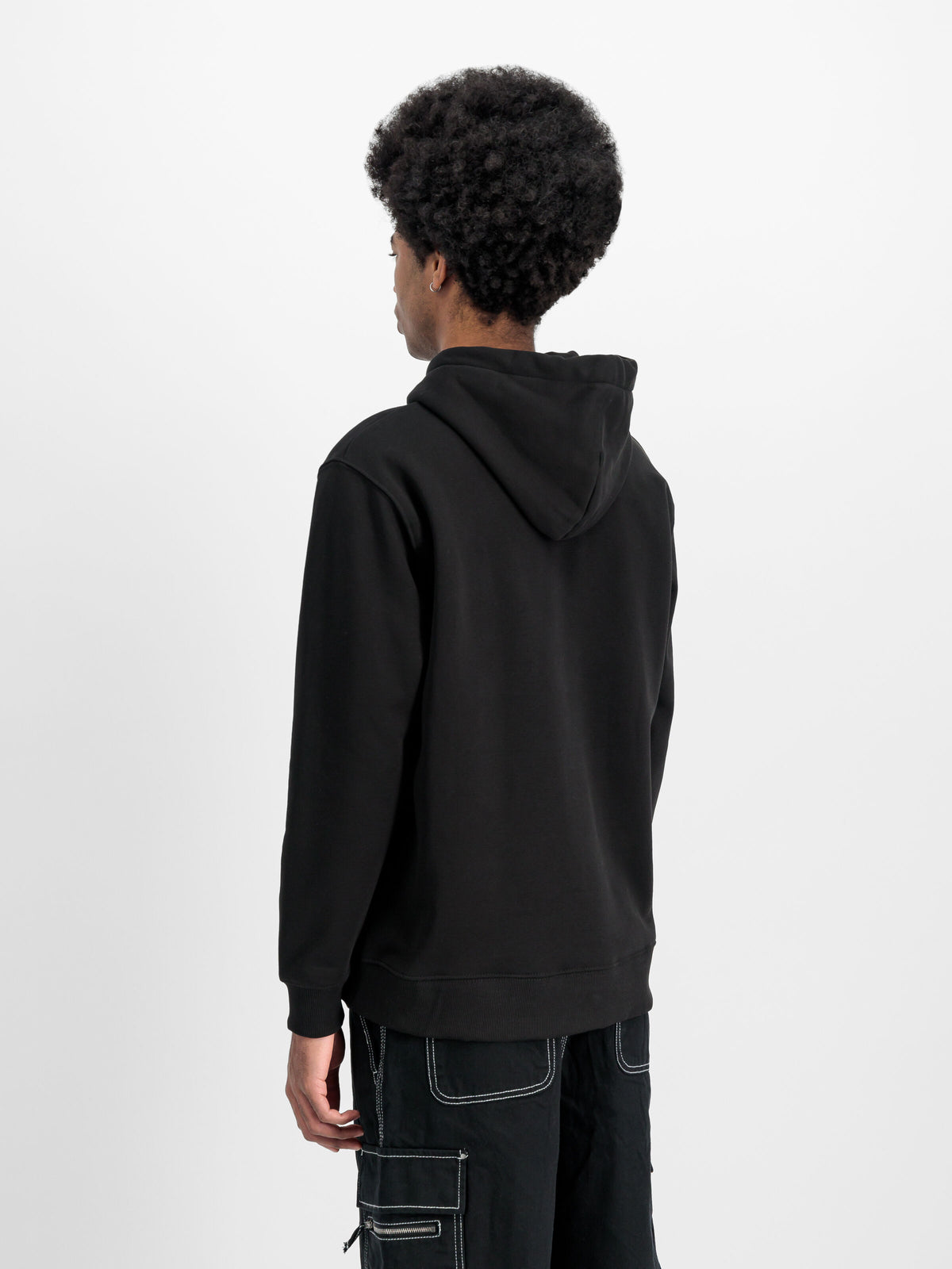 Alpha Industries – Basic Small Logo Hoodie – Black