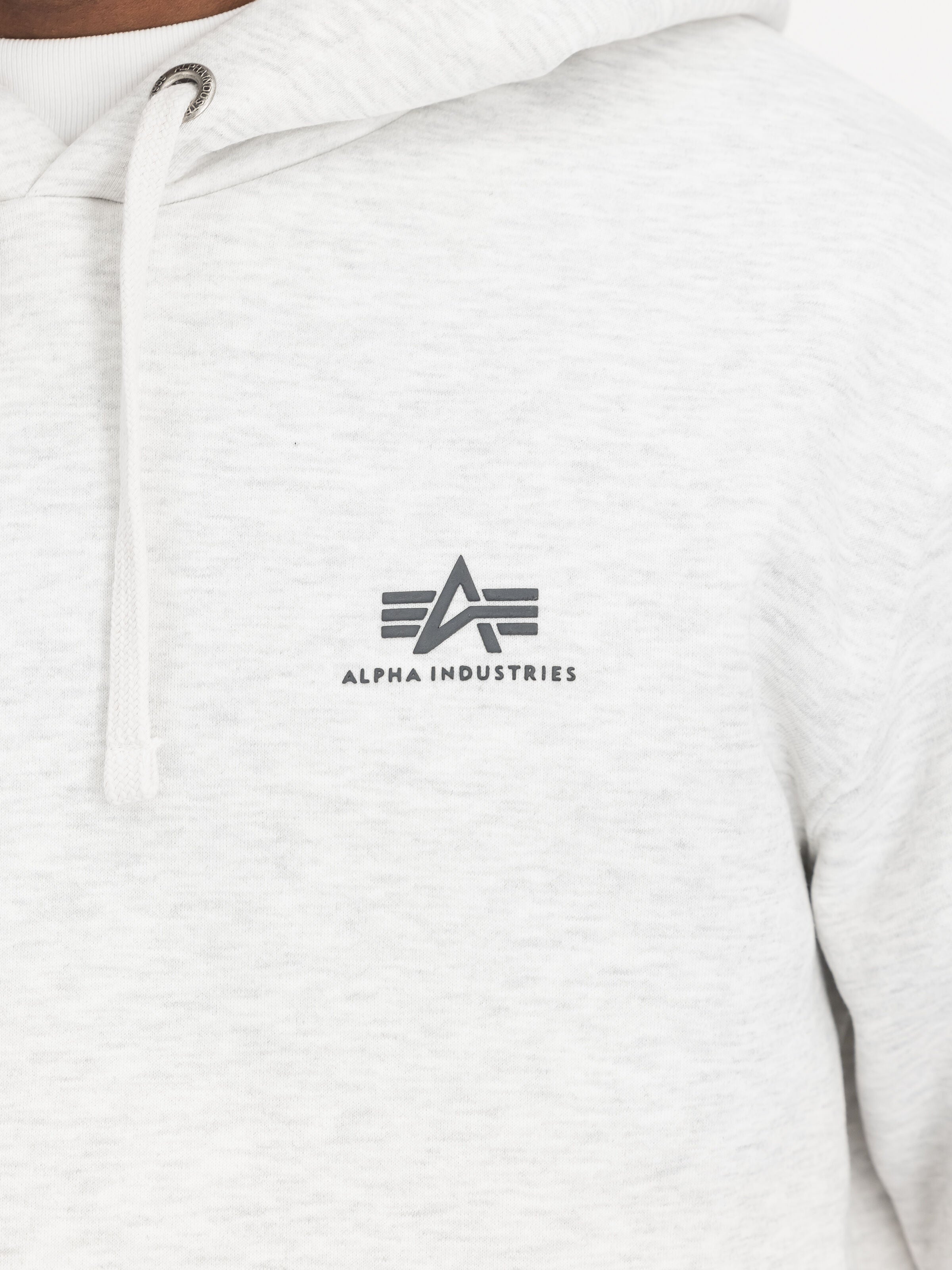 Basic Small Logo Hoodie Alpha Industries AW25 - Pastel Grey Melange