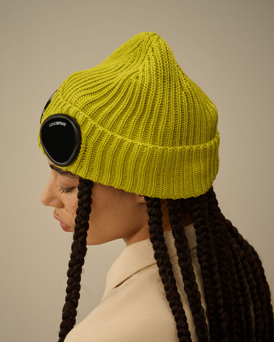 Extrafine Merino Wool Goggle Beanie CP Company® AW25 - Green Sheen Yellow
