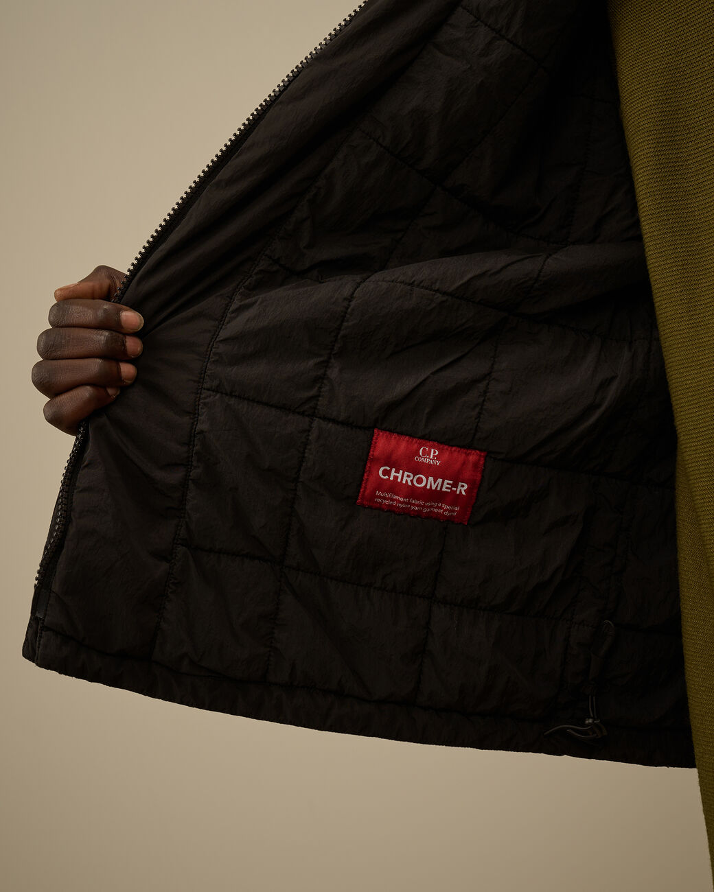 Chrome-R Goggle Jacket CP Company® AW25 - Black
