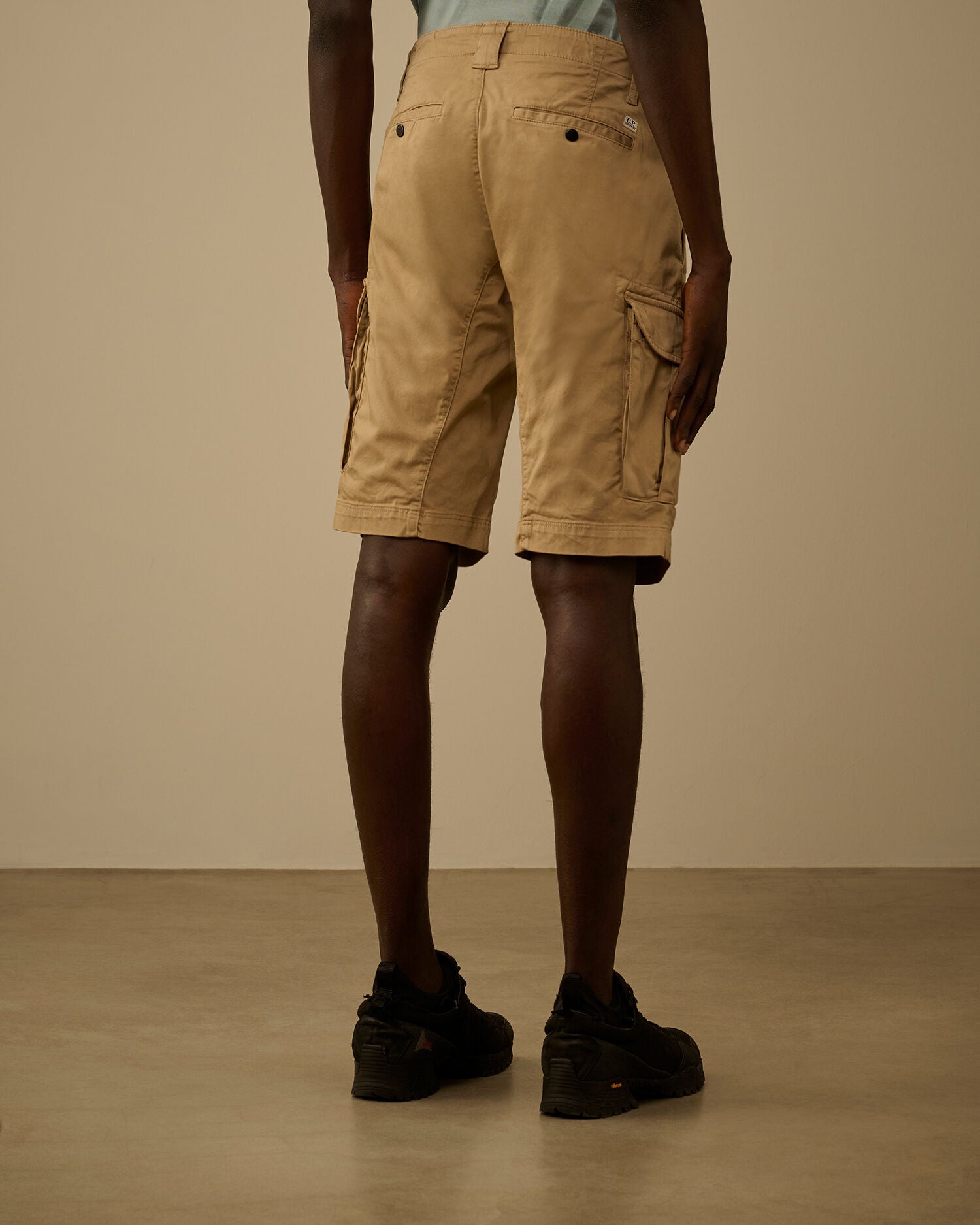 Stretch Sateen Cargo Lens Shorts C.P. Company - Beige, Anphora