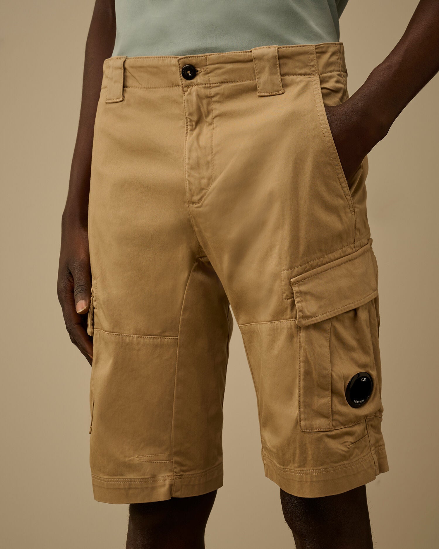 Stretch Sateen Cargo Lens Shorts C.P. Company - Beige, Anphora