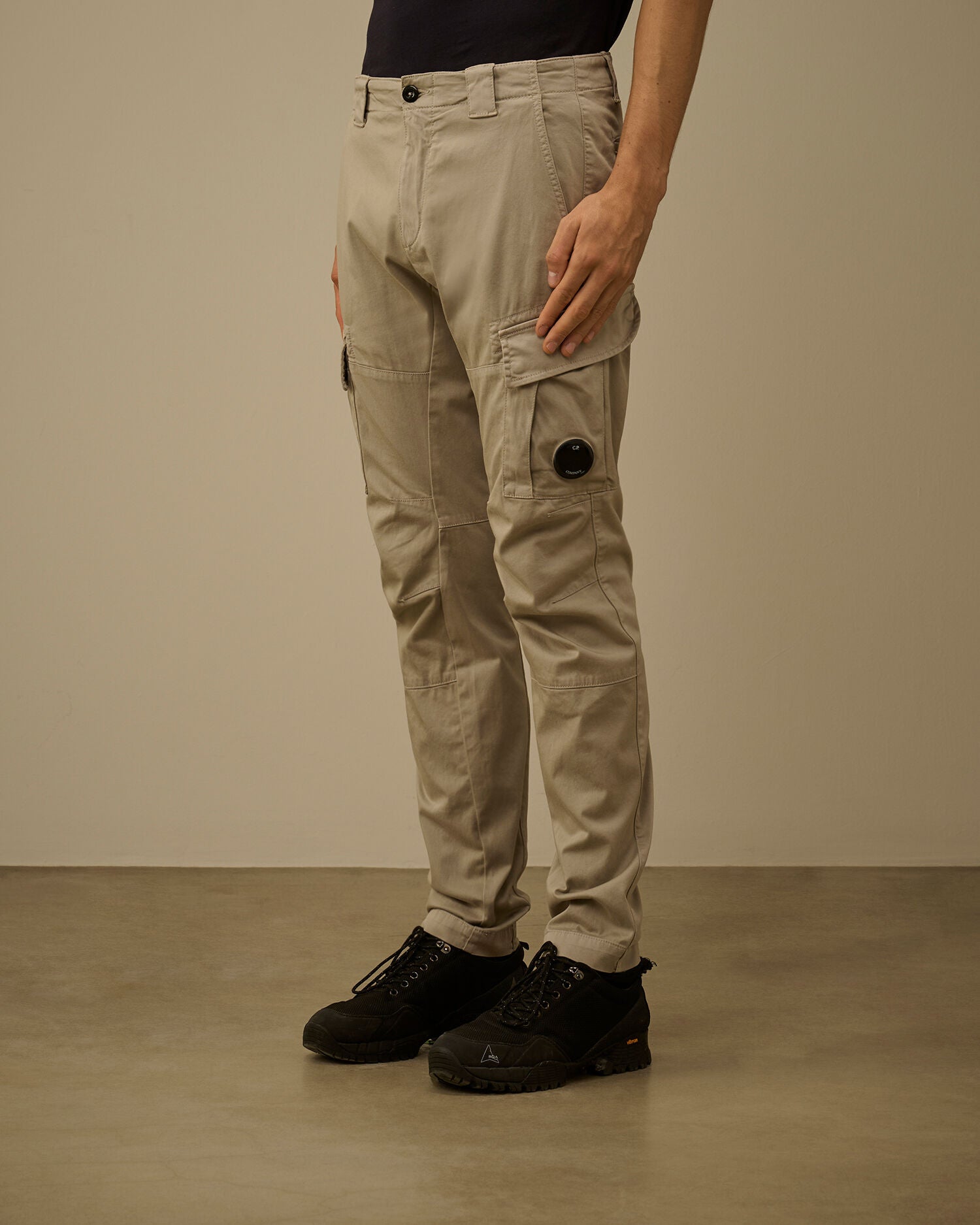 Stretch Sateen Ergonomic Lens Cargo Pants C.P. Company - Dove Grey