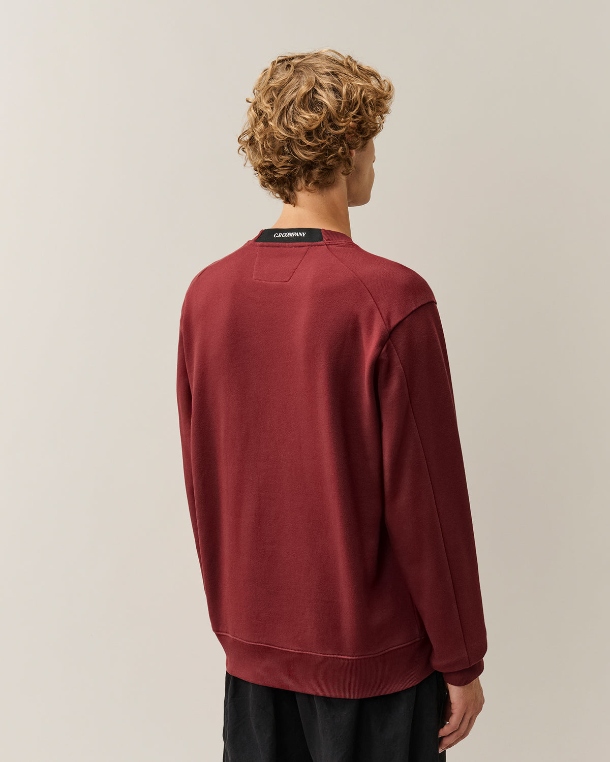 C.P. Company Diagonal Raised Fleece Crewneck Lens Sweatshirt - Andorra Red, detail 2