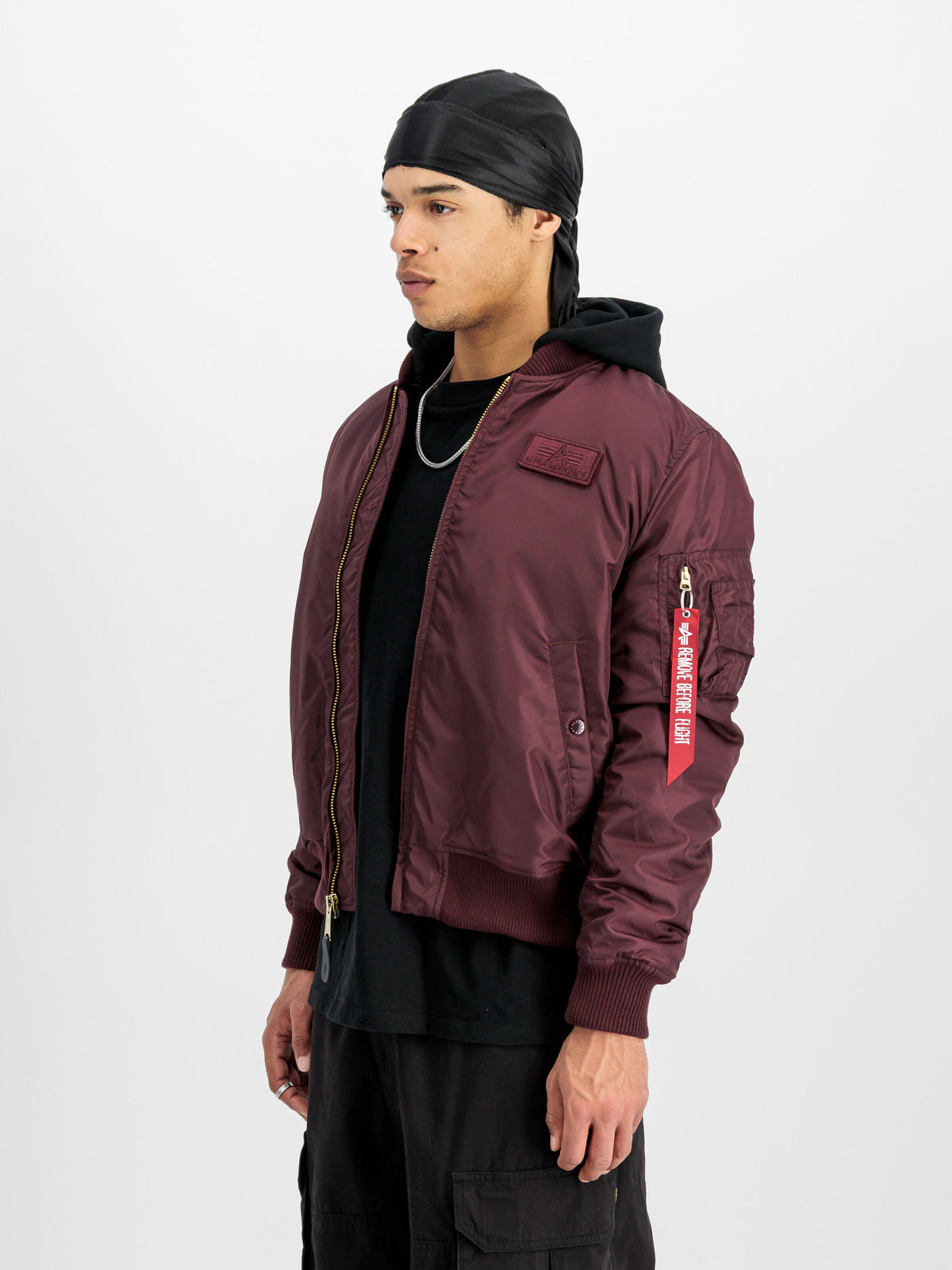 Alpha Industries – MA-1 TT Hood Two Tone Cold Weather Bomber Jacket – Dark Cherry