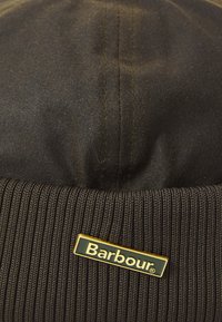 Oakmoor Wax Docker Hat AW25 Barbour - Olive
