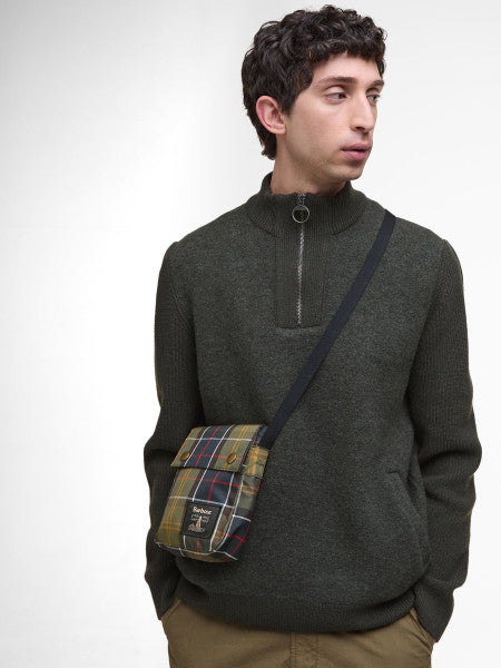 Torridon Tartan Flight Bag Barbour AW25 - Classic Tartan