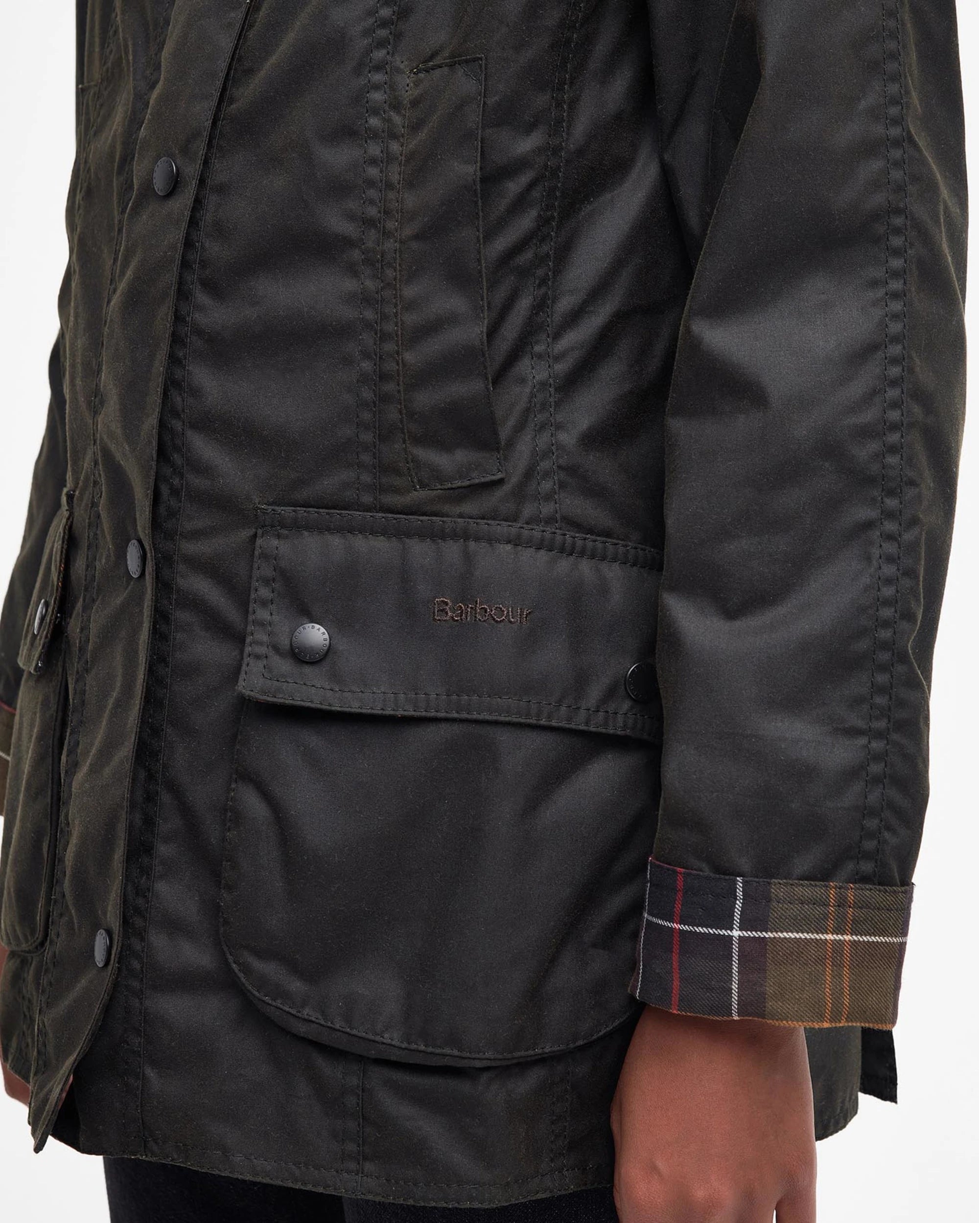 Classic Beadnell Wax Jacket AW25 Barbour - Olive