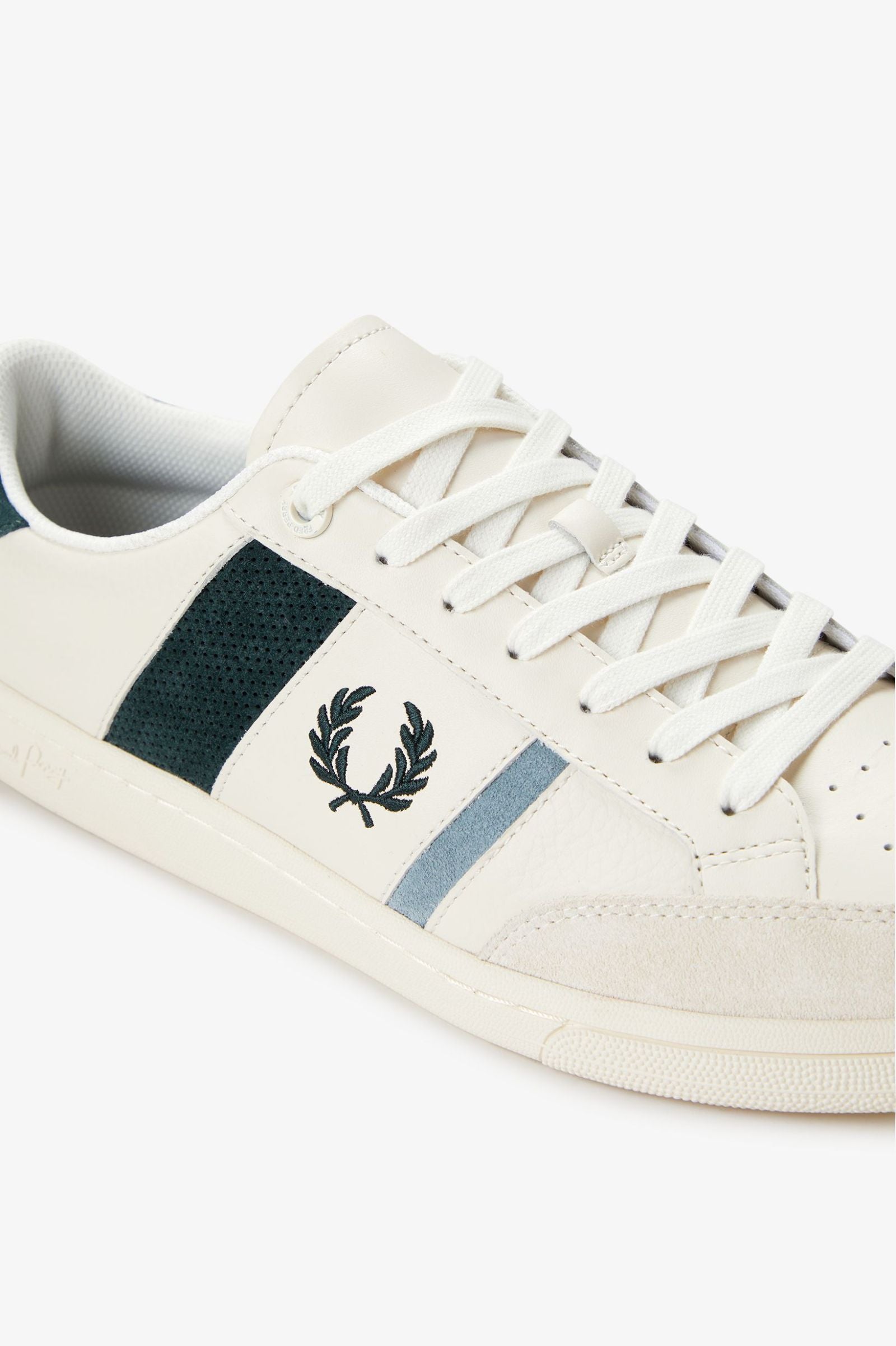 Fred Perry B725 Leather/ Suede - Ecru