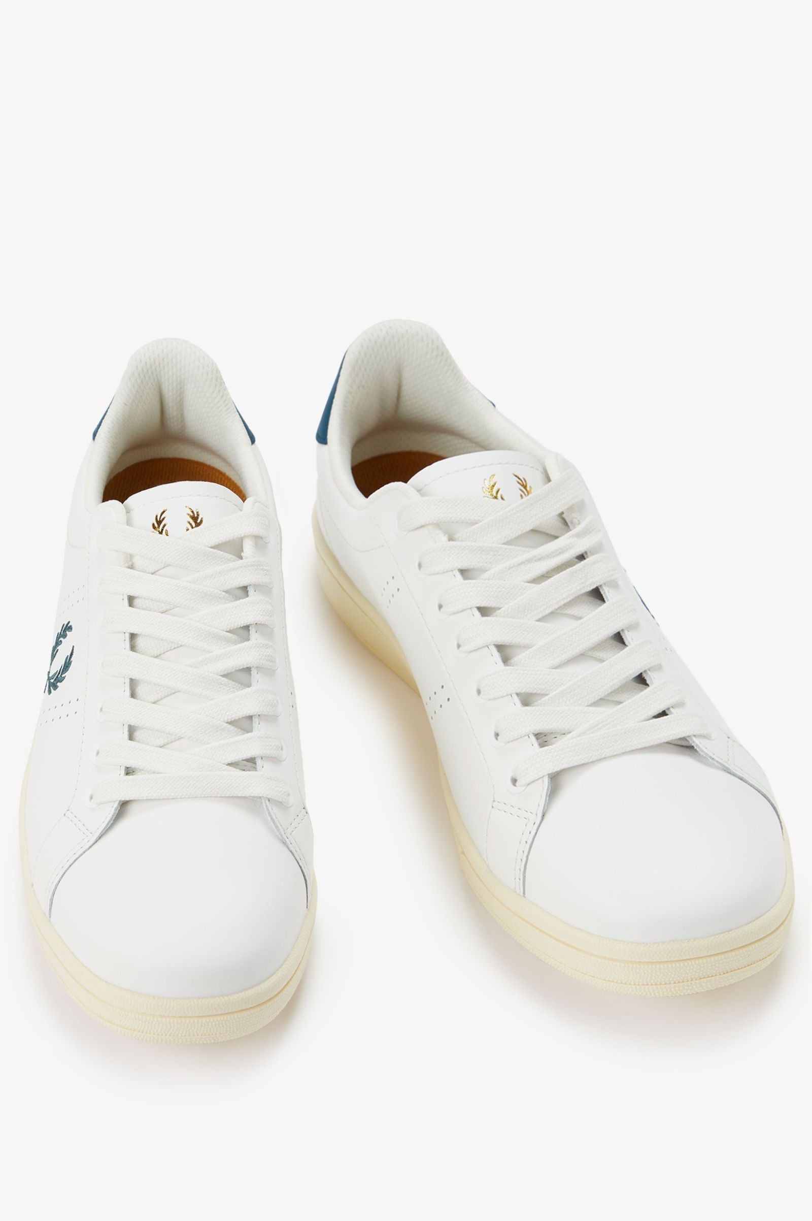 B721 Leather Fred Perry AW25 - Snow White