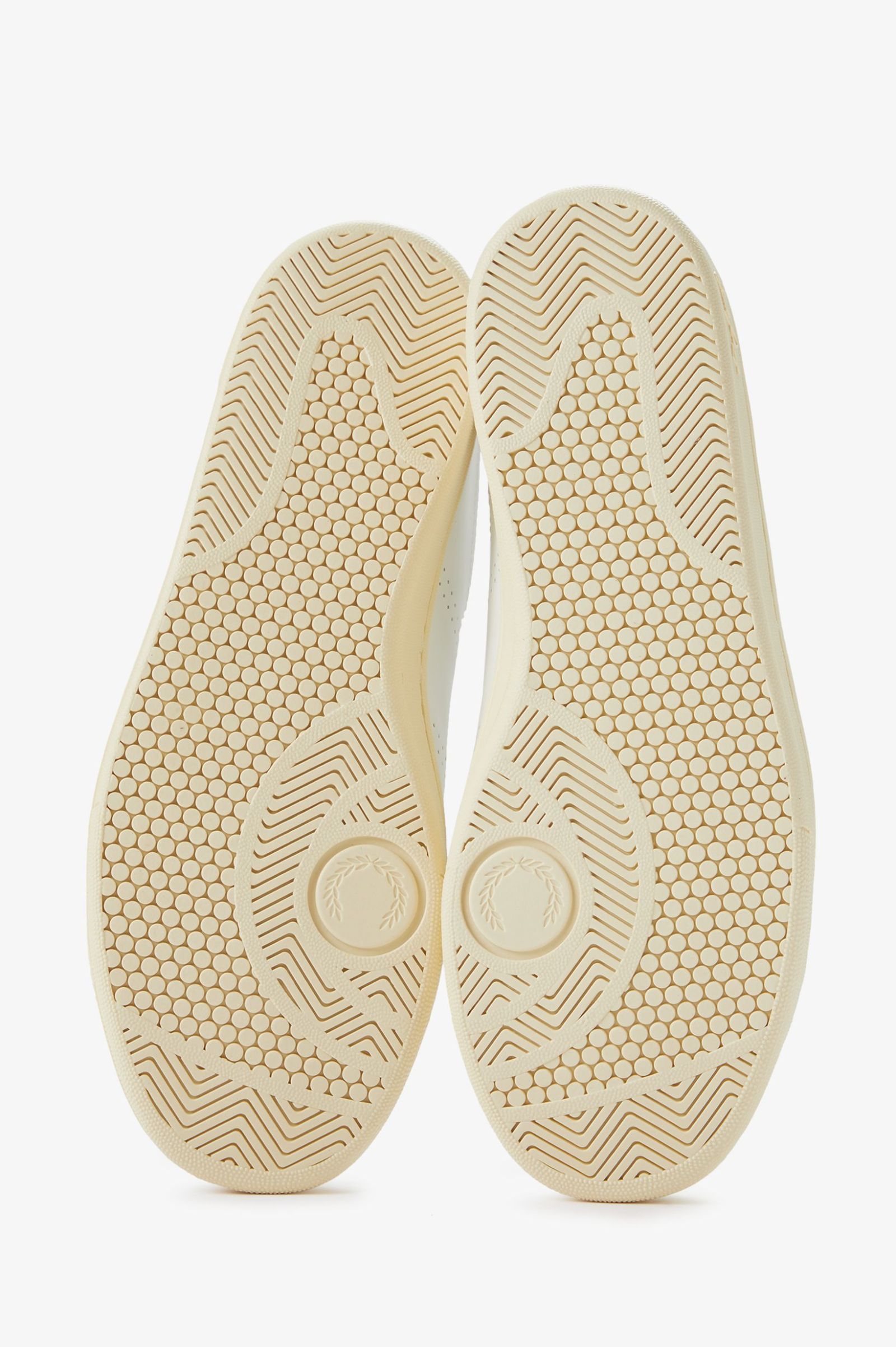B721 Leather Fred Perry AW25 - Snow White