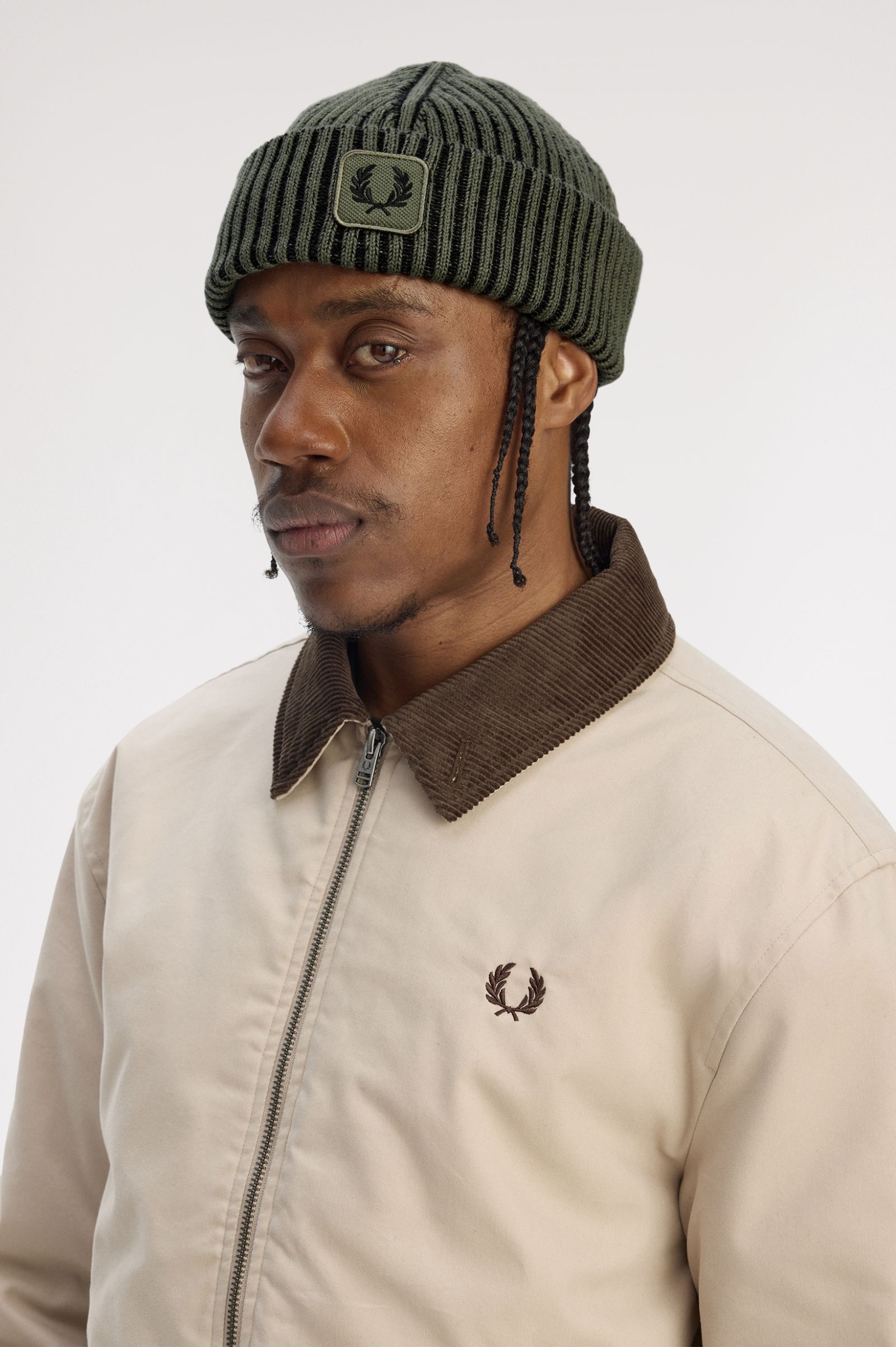 Cotton Ribbed Beanie Fred Perry AW25 - Laurel Wreath Green / Black