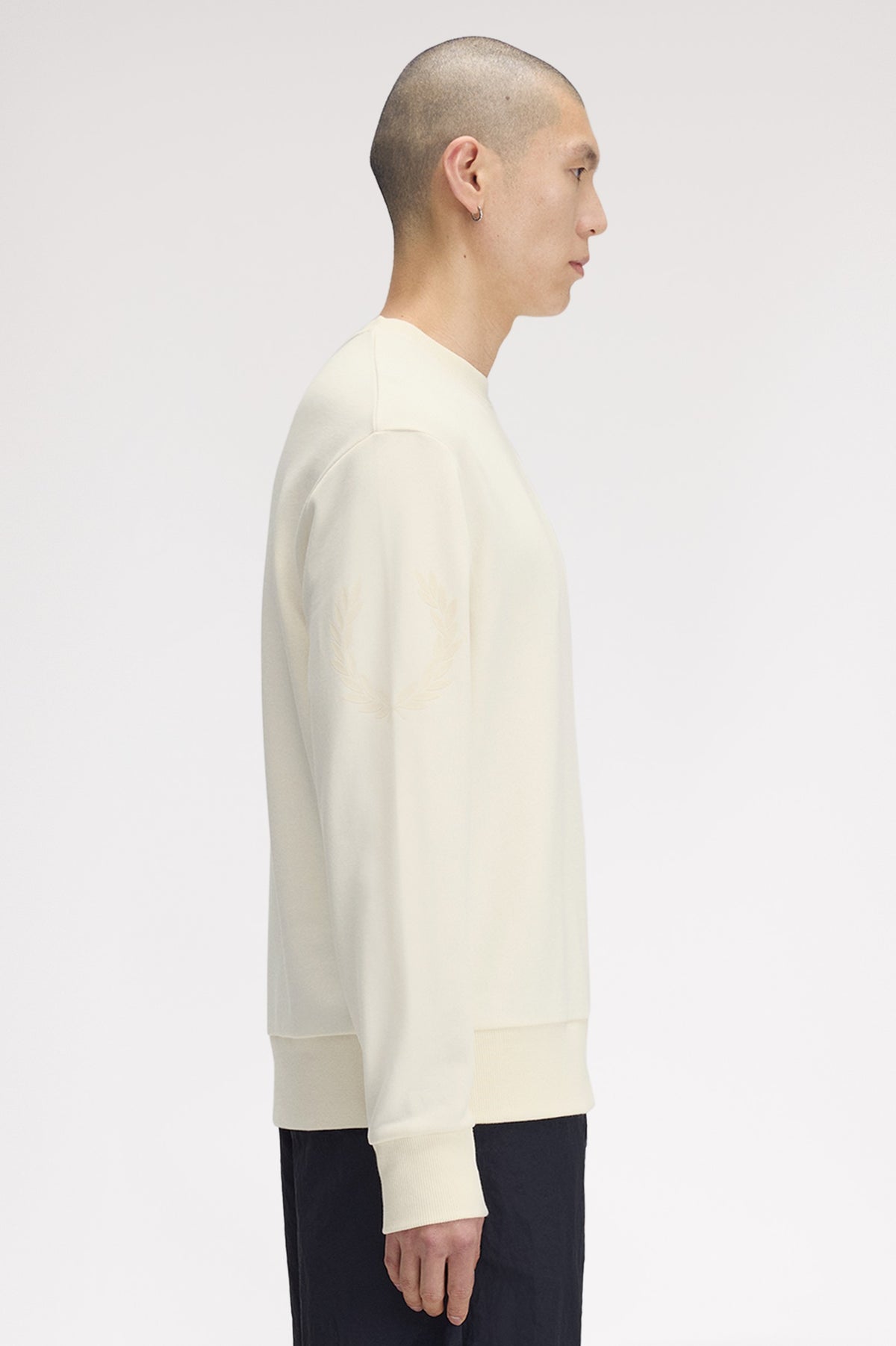 Fred Perry Reflective Laurel Sweatshirt Ecru