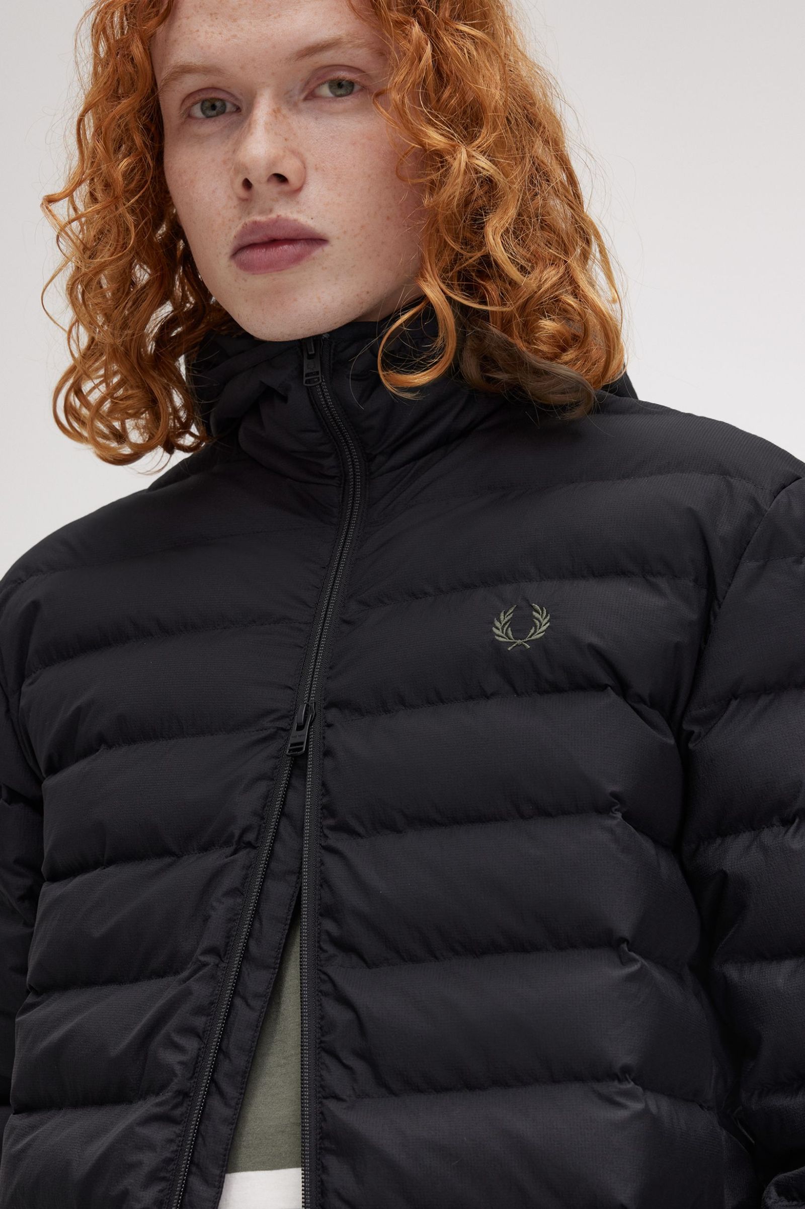 FP Hooded Insulated Jacket Fred Perry - Black