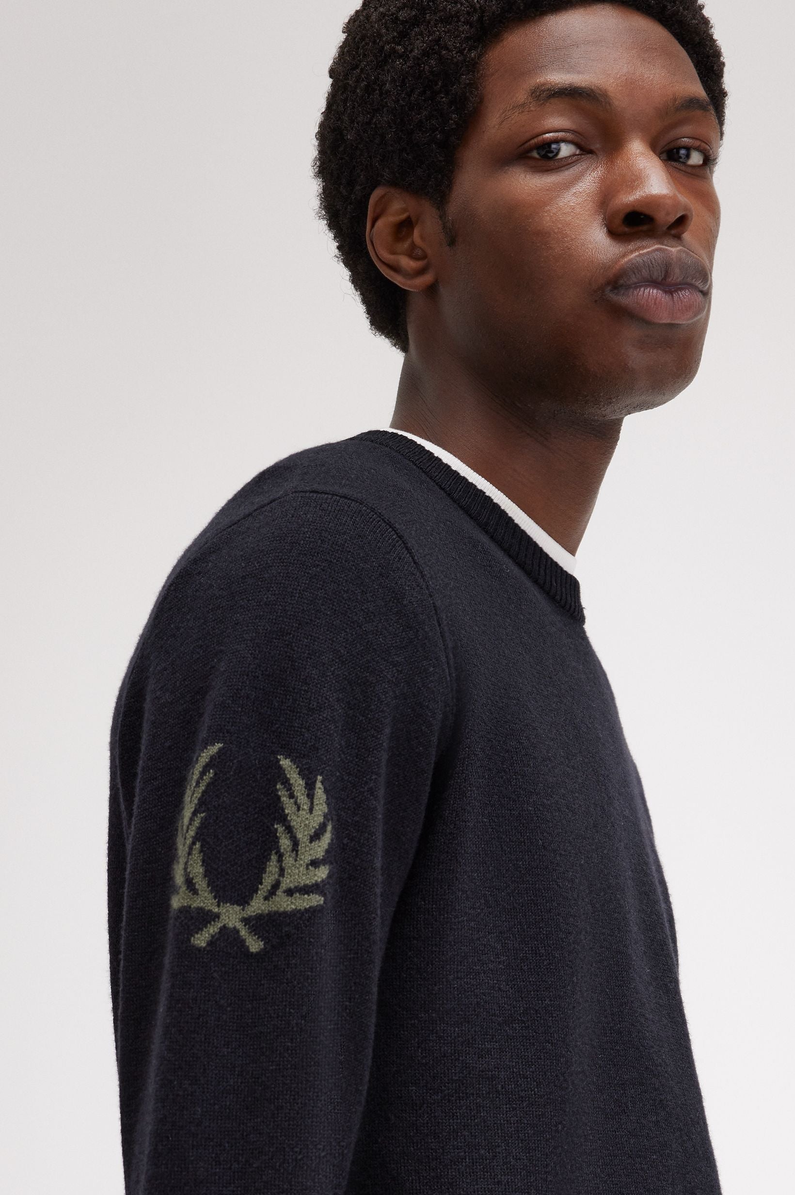 FP Laurel Wreath Jumper Fred Perry - Black