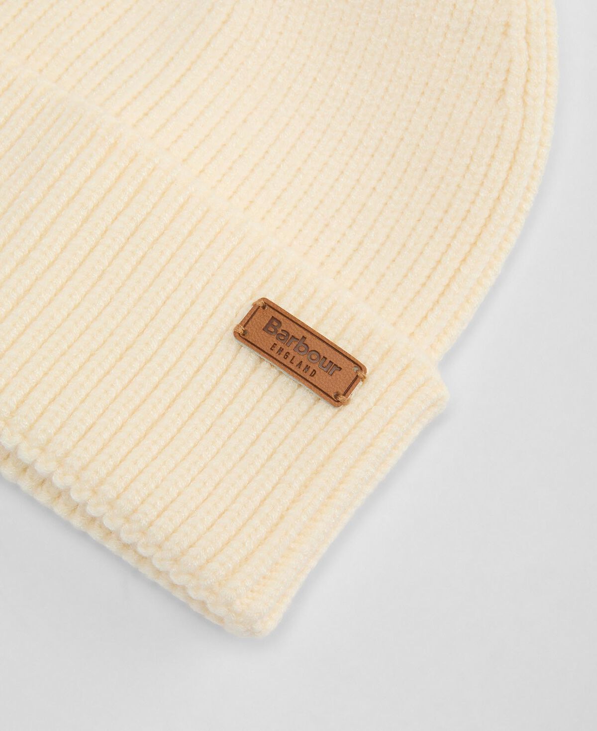 Barbour – Dover Beanie & Hailes Scarf Gift Set – Monochrome Tartan